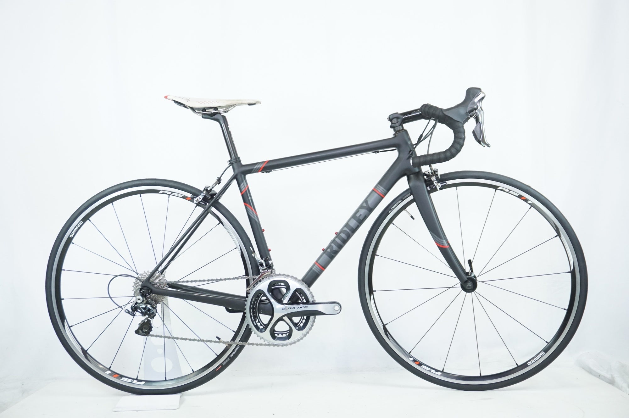 リドレー　ヘリウム　2016 一式　RIDLEY HELIUM　ロードバイク リドレー RIDLEY ヘリウム Helium 2016モデル Mサイズ シマノ