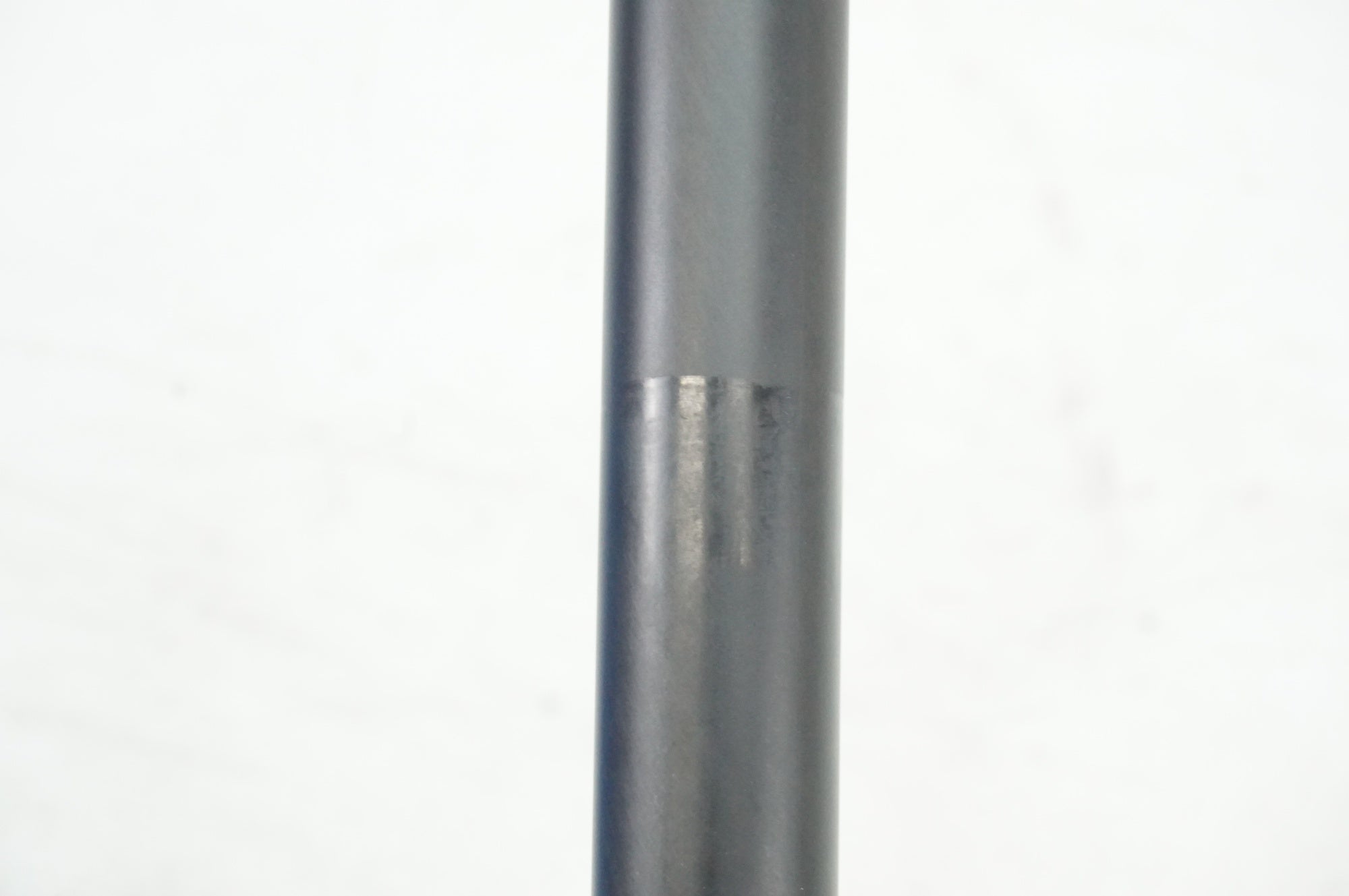 TNI 「ティーエヌアイ」 LW168 φ27.2 400mm シートポスト / 大宮店