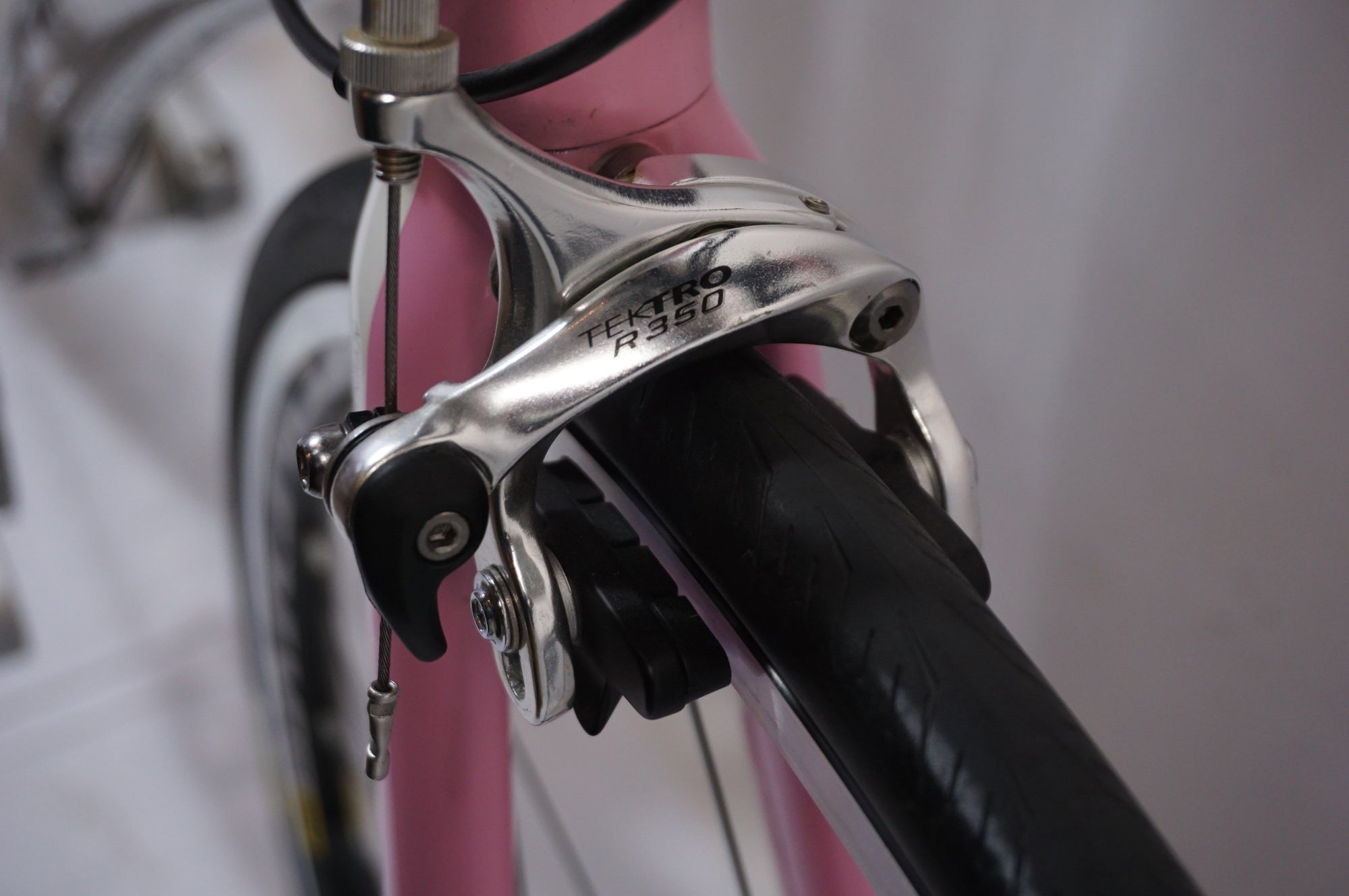 PINARELLO 「ピナレロ」 TREVISO 2011年モデル フラットバーロード カスタム / 世田谷店