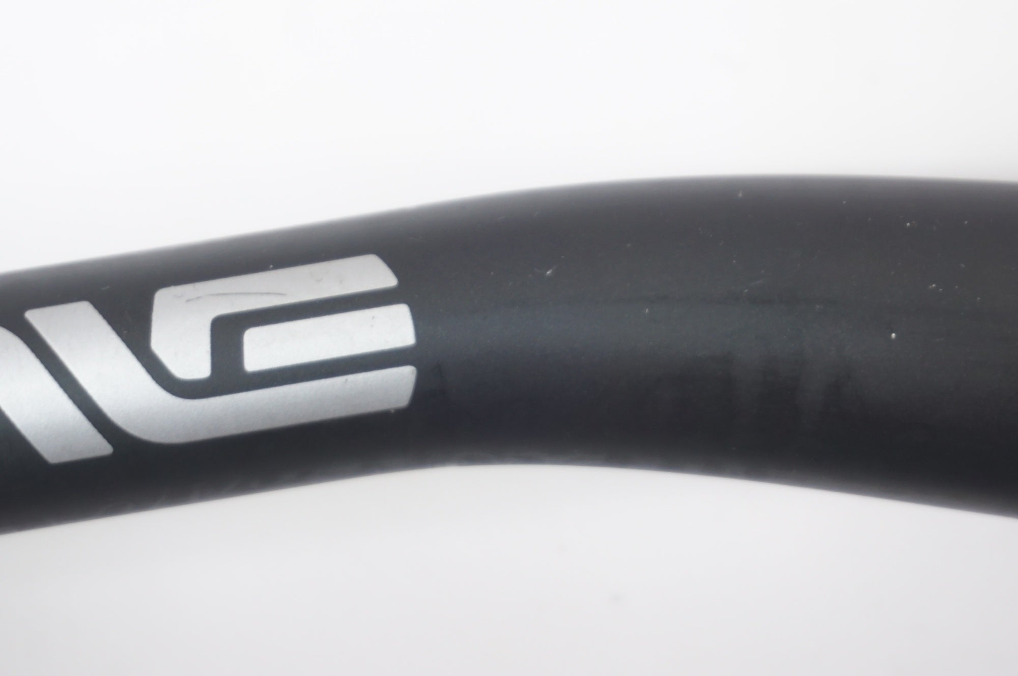 ENVE 「エンヴィ」 M9 Φ31.8 650mm カーボンハンドルバー / 世田谷店