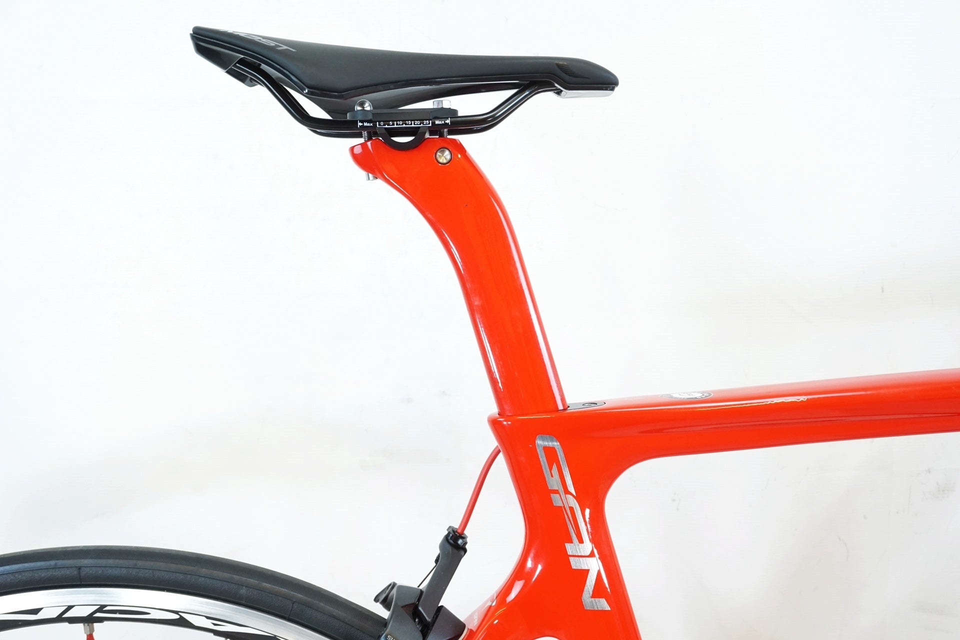 PINARELLO 「ピナレロ」 GAN 2019年モデル カスタム ロードバイク / 有明ガーデン店