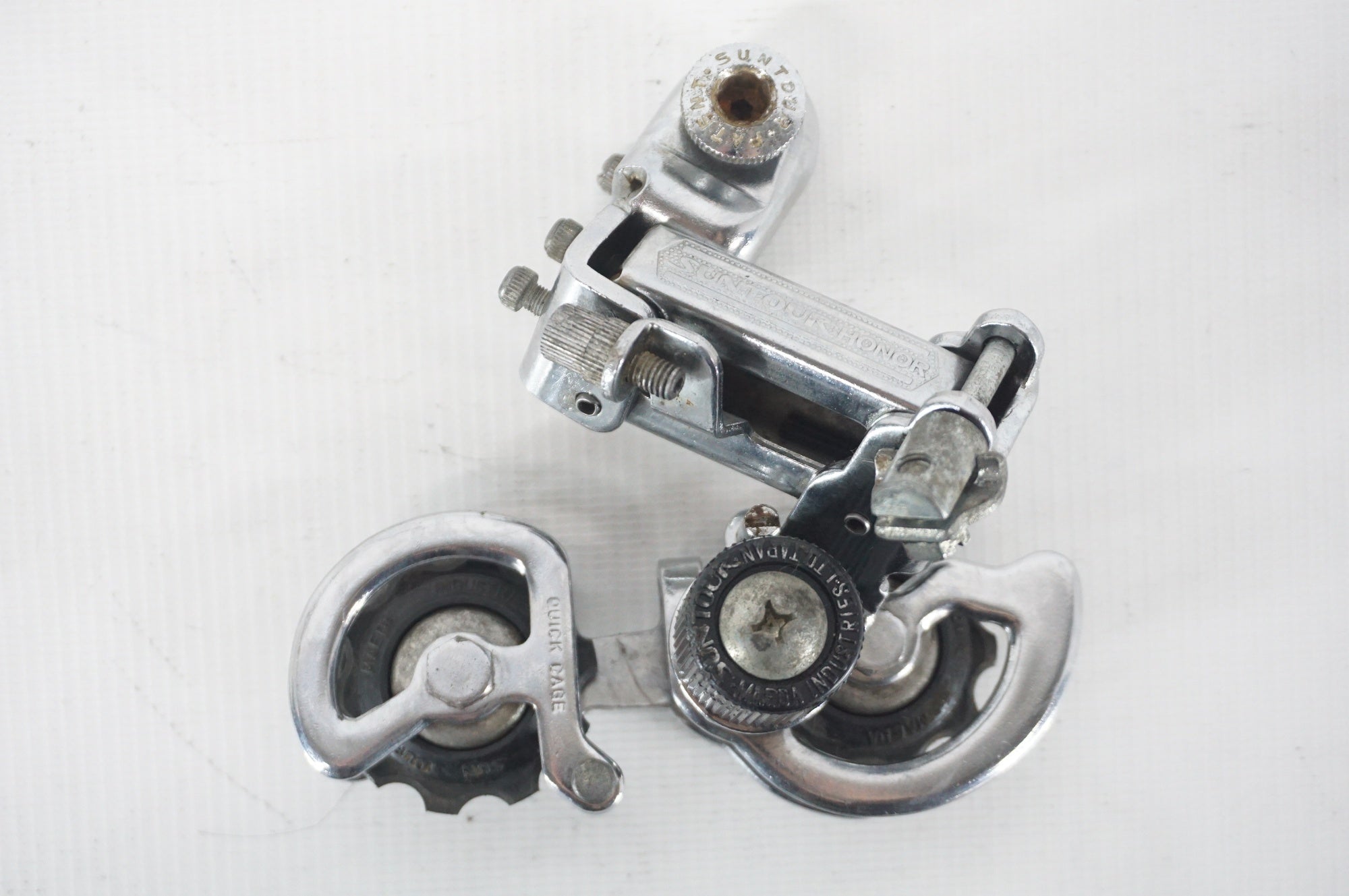 希少!! サンツアー Suntour ARX リアディレイラー 新品 SUNTOUR 「サンツアー」 HONOR リアディレイラー / 阪急塚口店