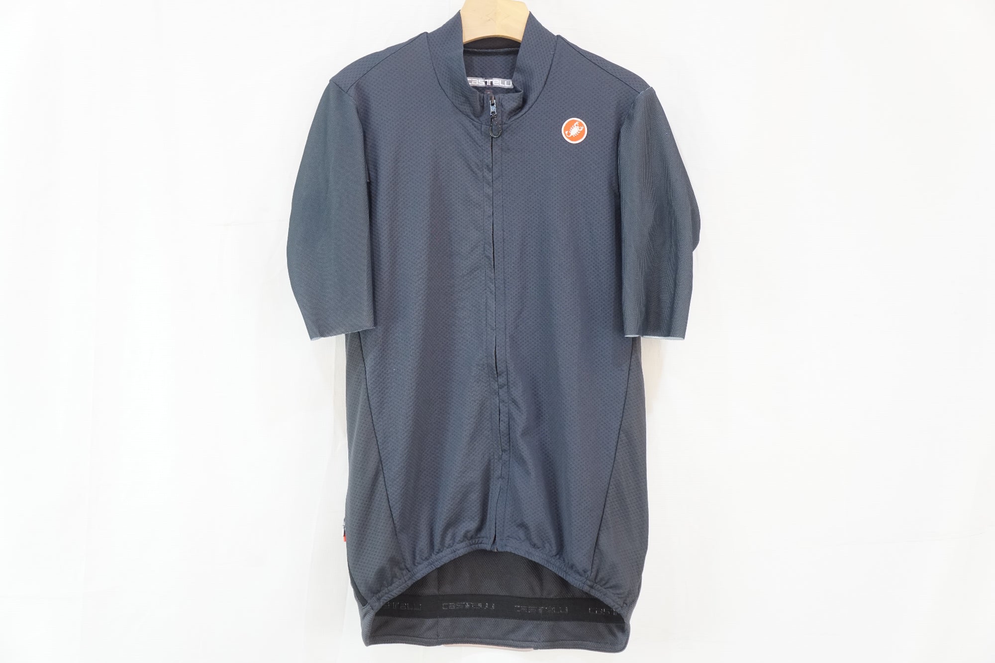 CASTELLI 「カステリ」 ENDURANCE ELITE Sサイズ 半袖ジャージ / バイチャリ浦和ベース