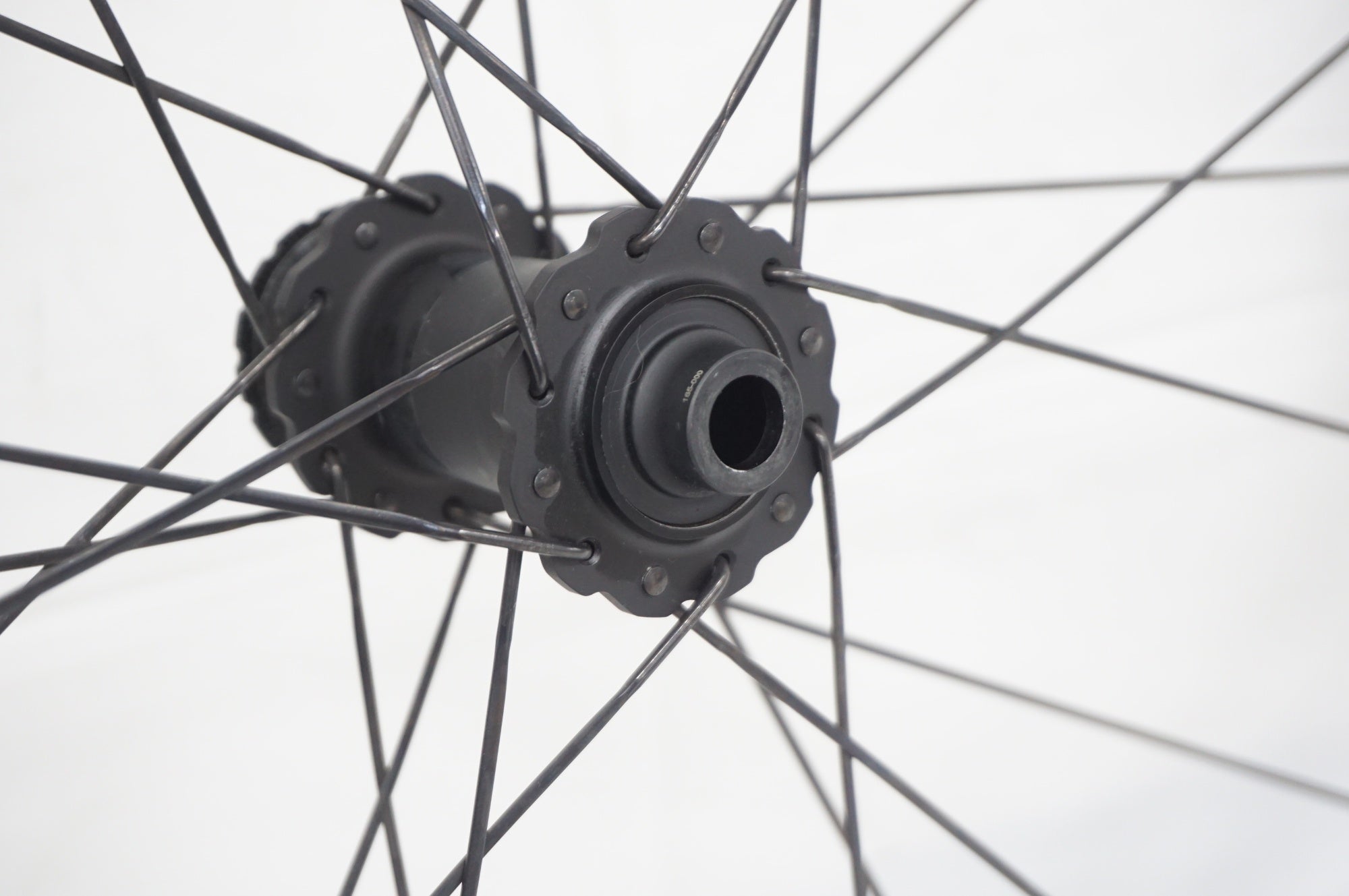 ZIPP 「ジップ」353 NSW TUBELESS DISC シマノ11-12速 ホイールセット / 阪急塚口店