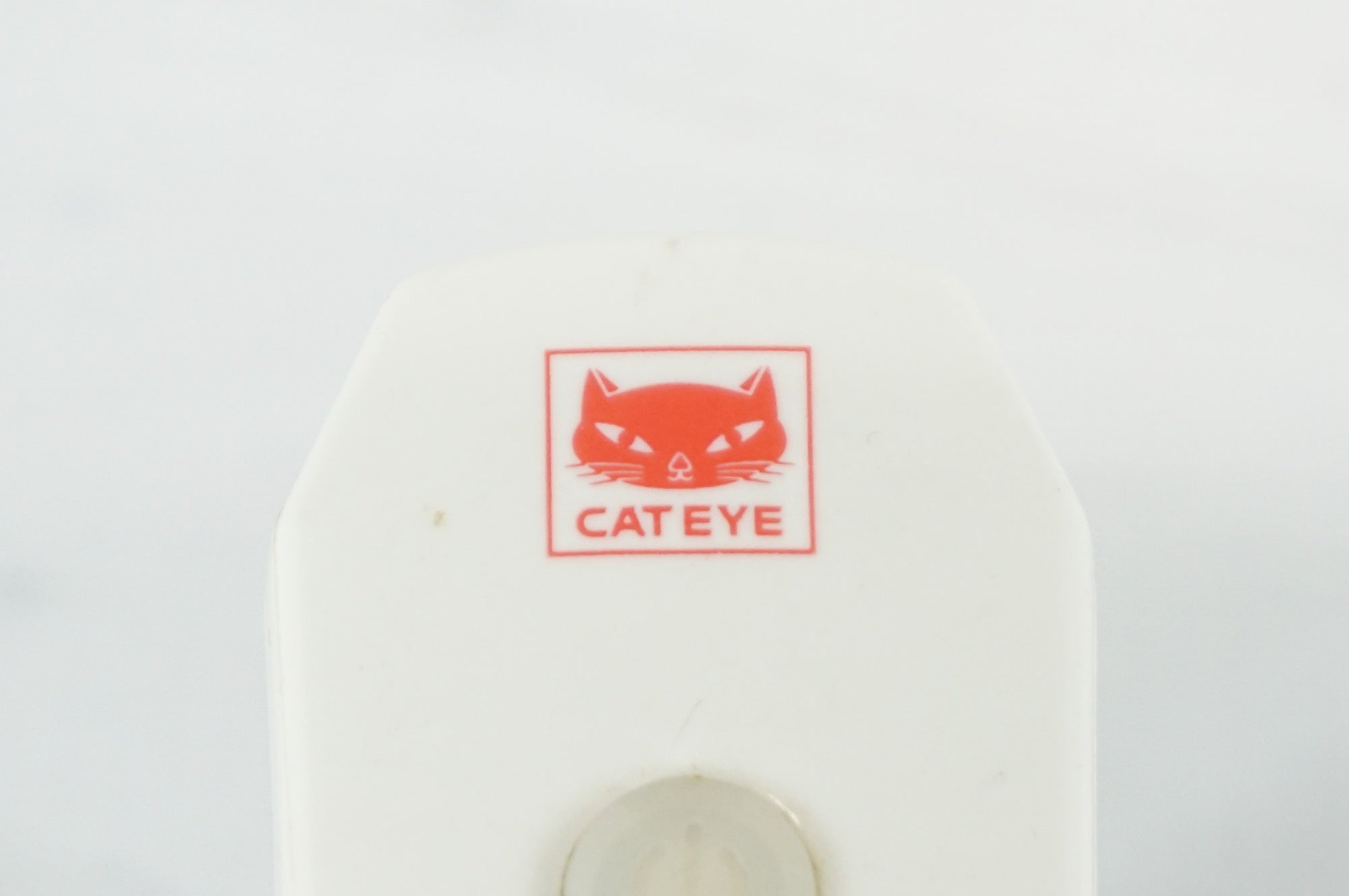 CATEYE 「キャットアイ」 VOLT200 フロントライト / 阪急塚口店