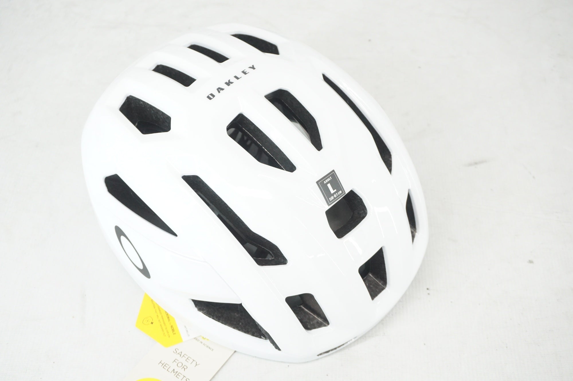 OAKLEY 「オークリー」 ARO3 ENDURANCE Lサイズ ヘルメット / 阪急塚口店