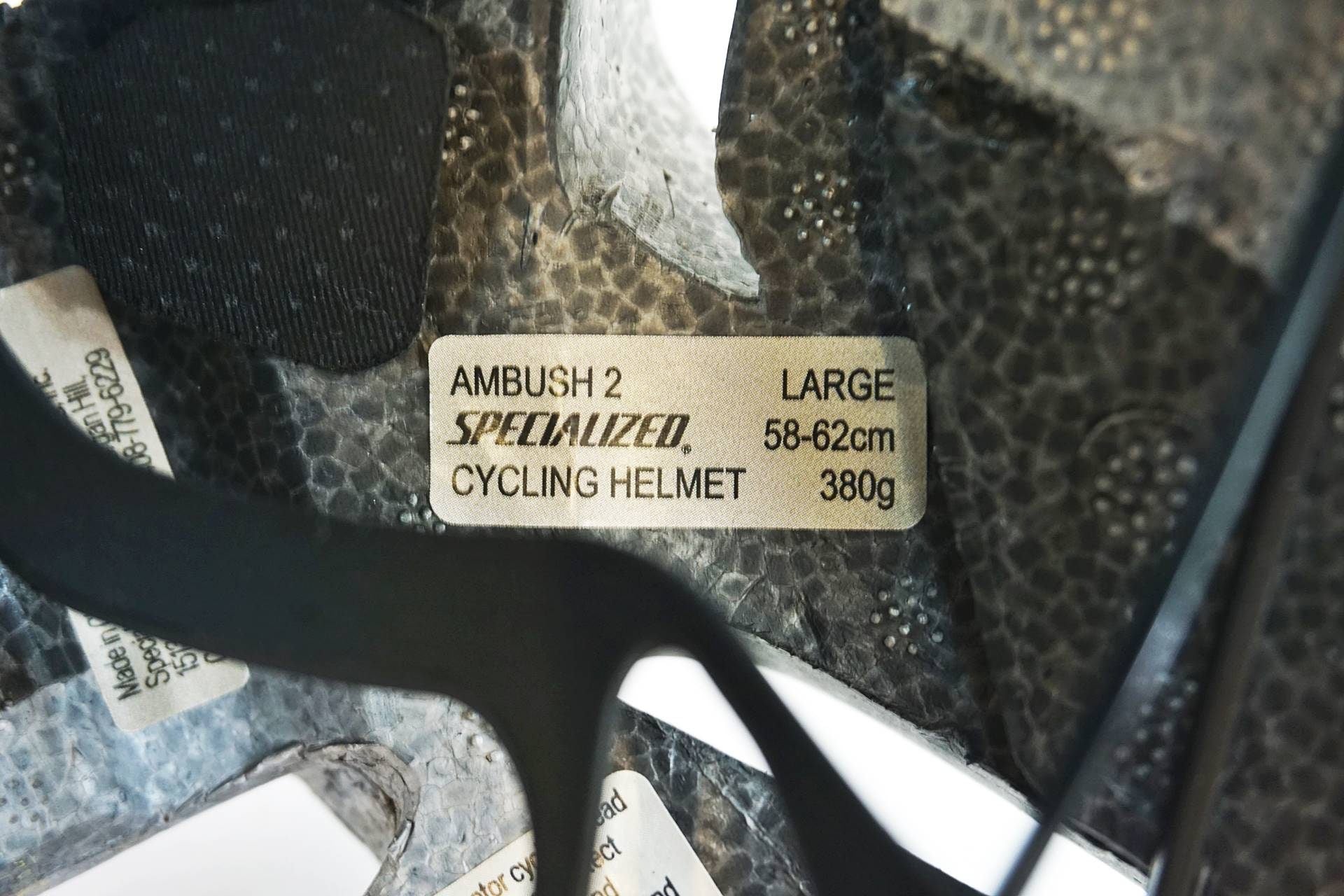 SPECIALIZED 「スペシャライズド」 AMBUSH2 Lサイズ ヘルメット / 有明ガーデン店