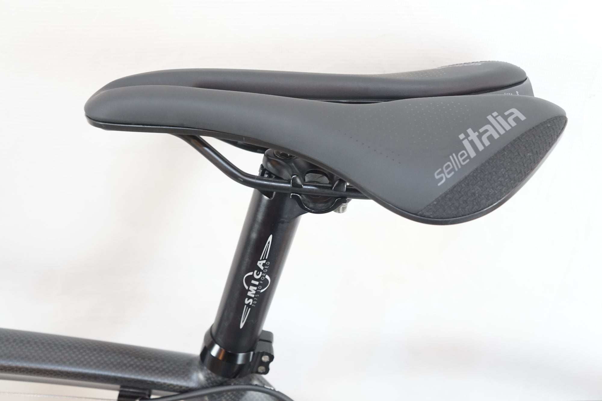 TIME 「タイム」 FIRST 2013年モデル ロードバイク / バイチャリ浦和ベース