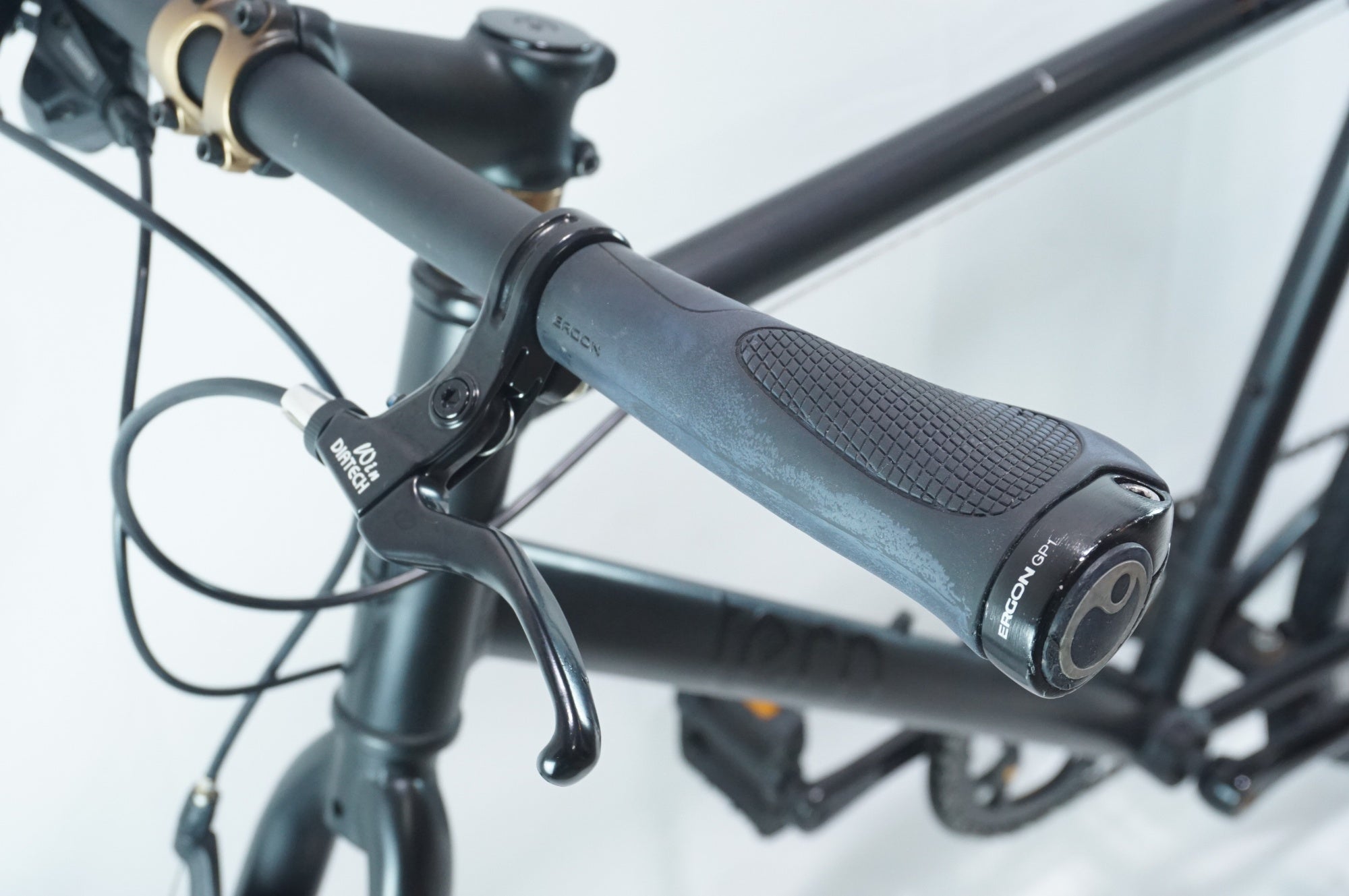 TERN 「ターン」 CREST 2018年モデル 20インチ ミニベロ / 中目黒店