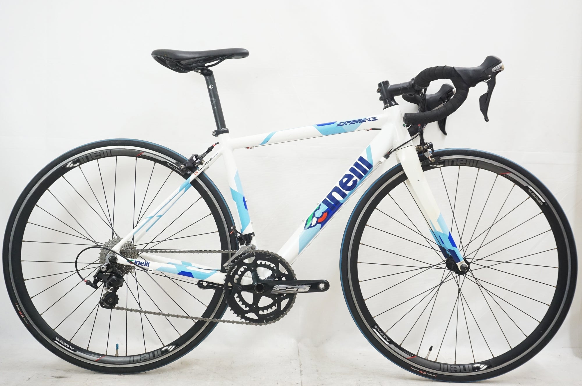 CINELLI 「チネリ」 EXPERIENCE 2015年モデル ロードバイク / 福岡アイランドシティ店