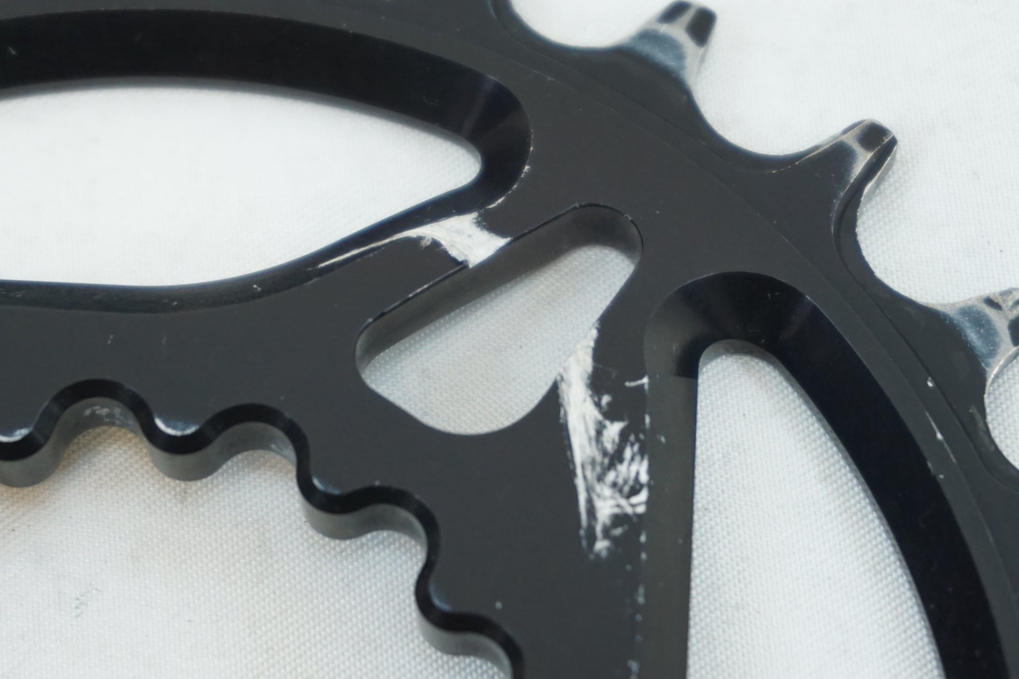 E-THIRTEEN 「イーサーティーン」 チェーンリング / 有明ガーデン店