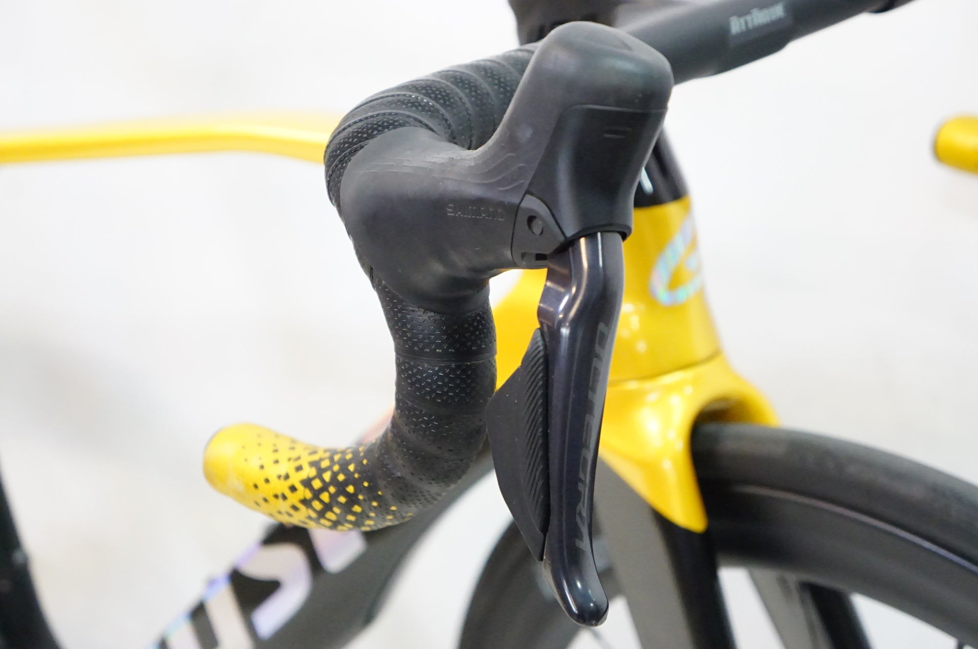 GUSTO 「グスト」 DURO EVO DB TEAM LIMITED 2023年モデル ロードバイク / 熊谷本店