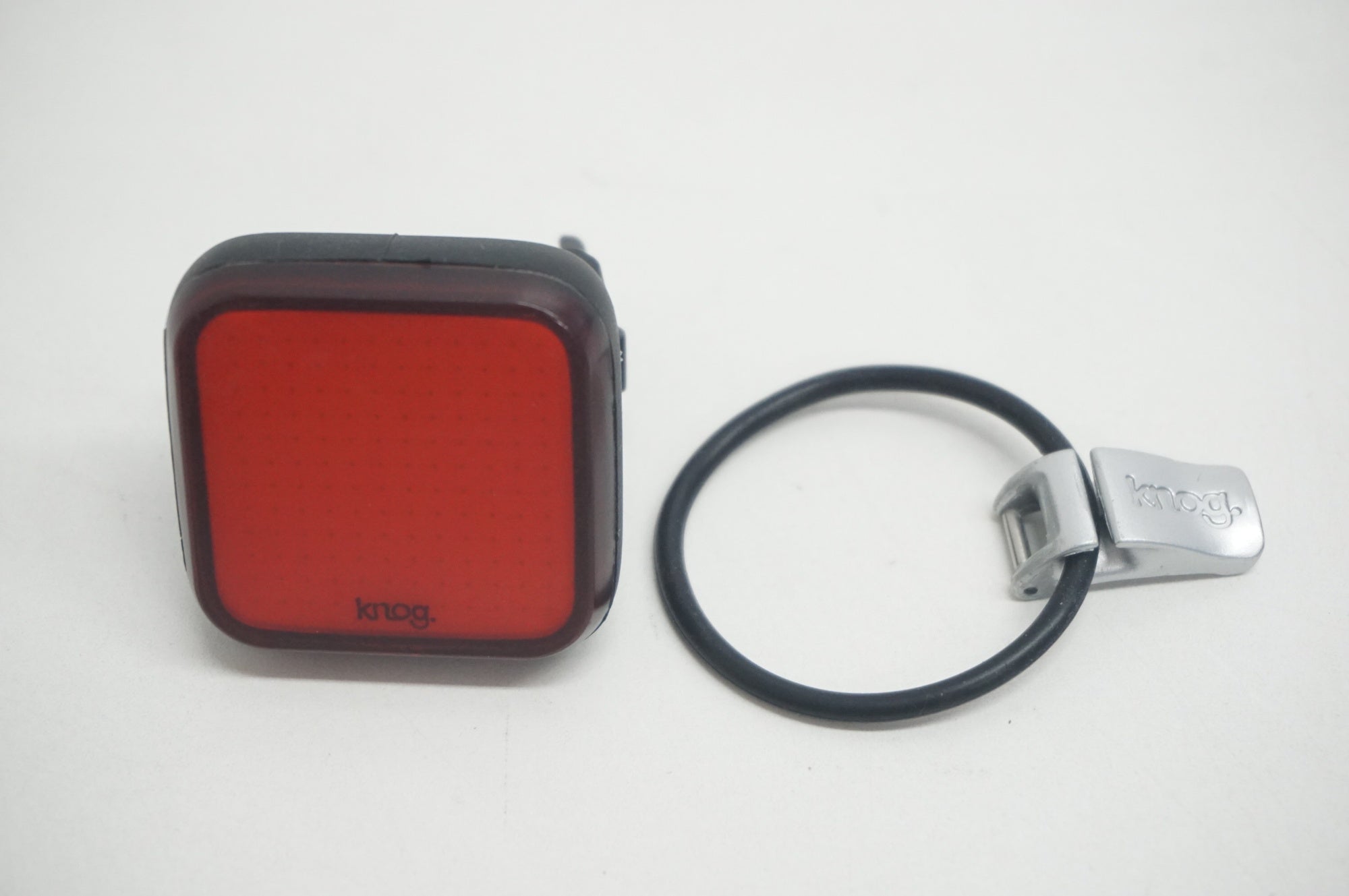 KNOG 「ノグ」 BLINDER SQUARE REAR リアライト / 福岡店