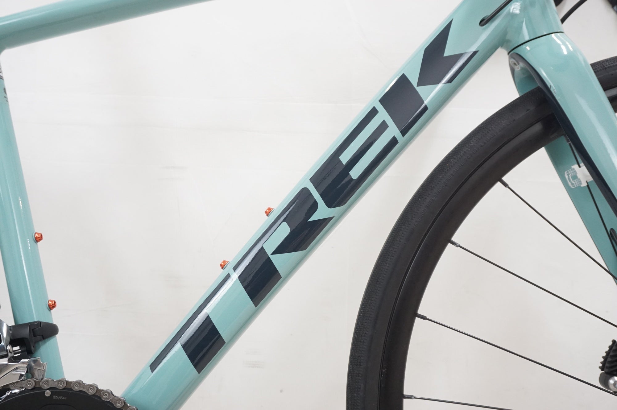 TREK 「トレック」 DOMANE AL4 DISC 2023年モデル ロードバイク / 福岡店