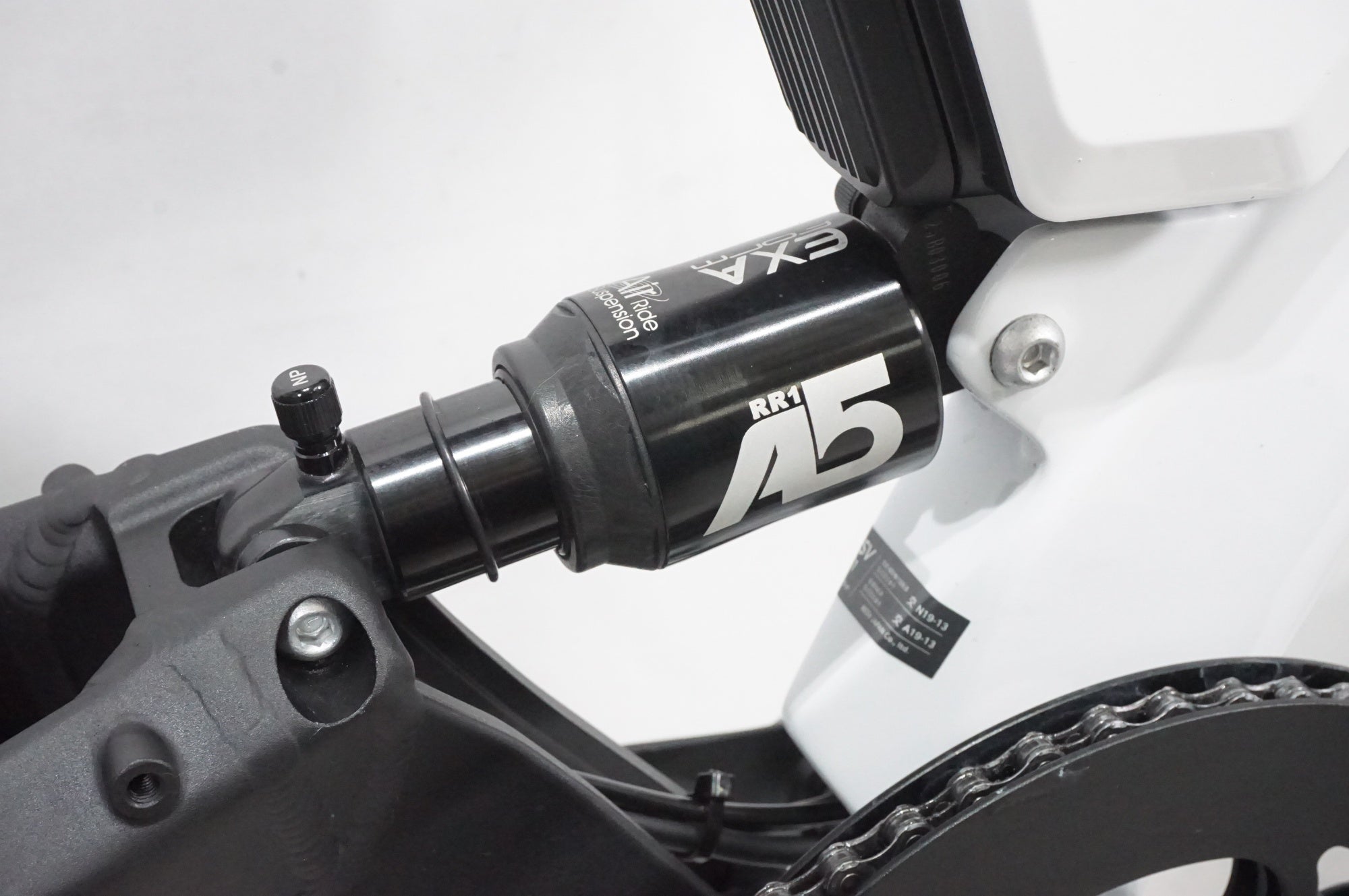 BESV 「ベスビー」 PS1 2025年モデル 電動アシスト自転車 / AKIBA店