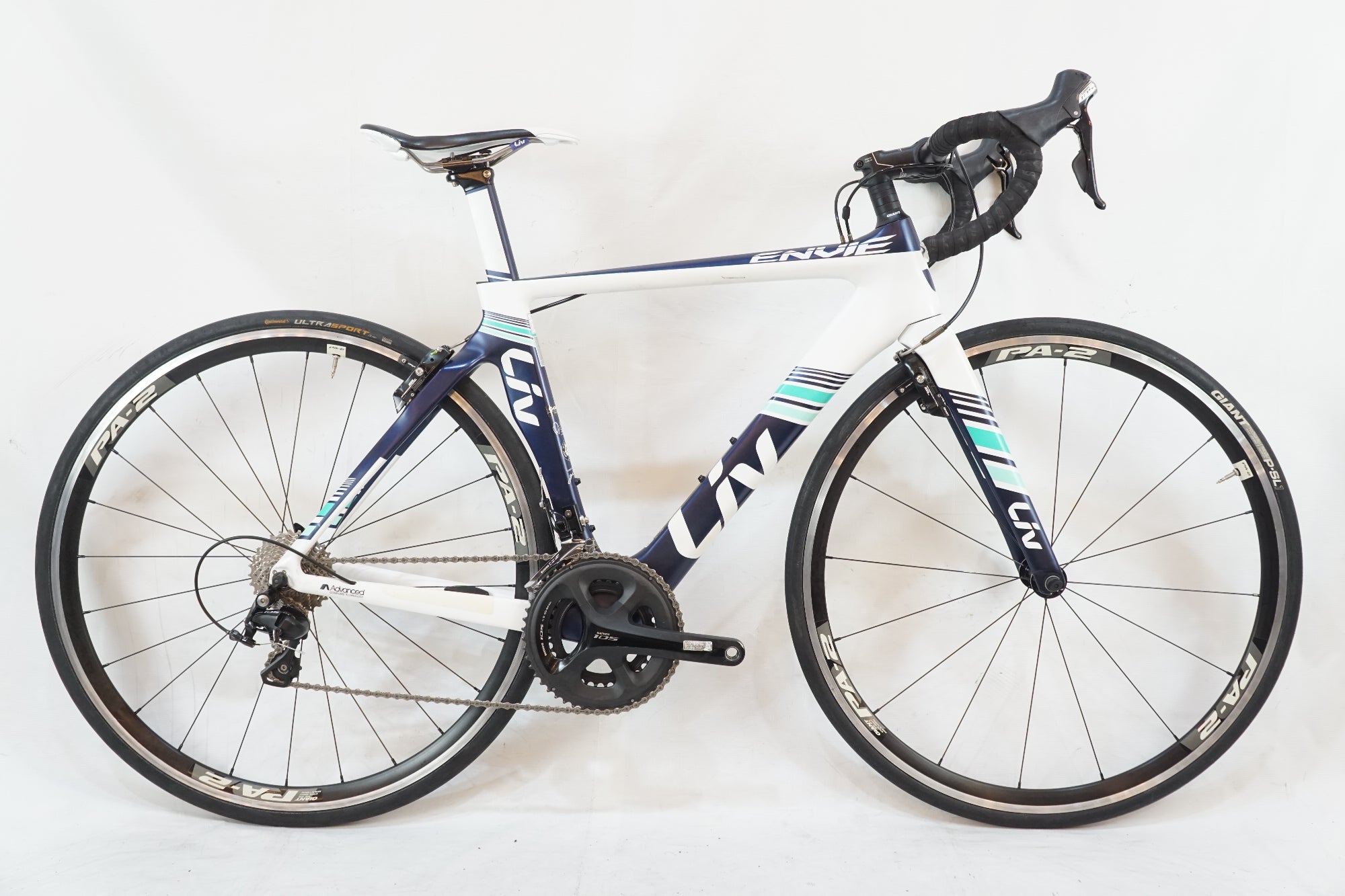 GIANT 「ジャイアント」 LIV ENVIE ADVANCED 2 2017年モデル