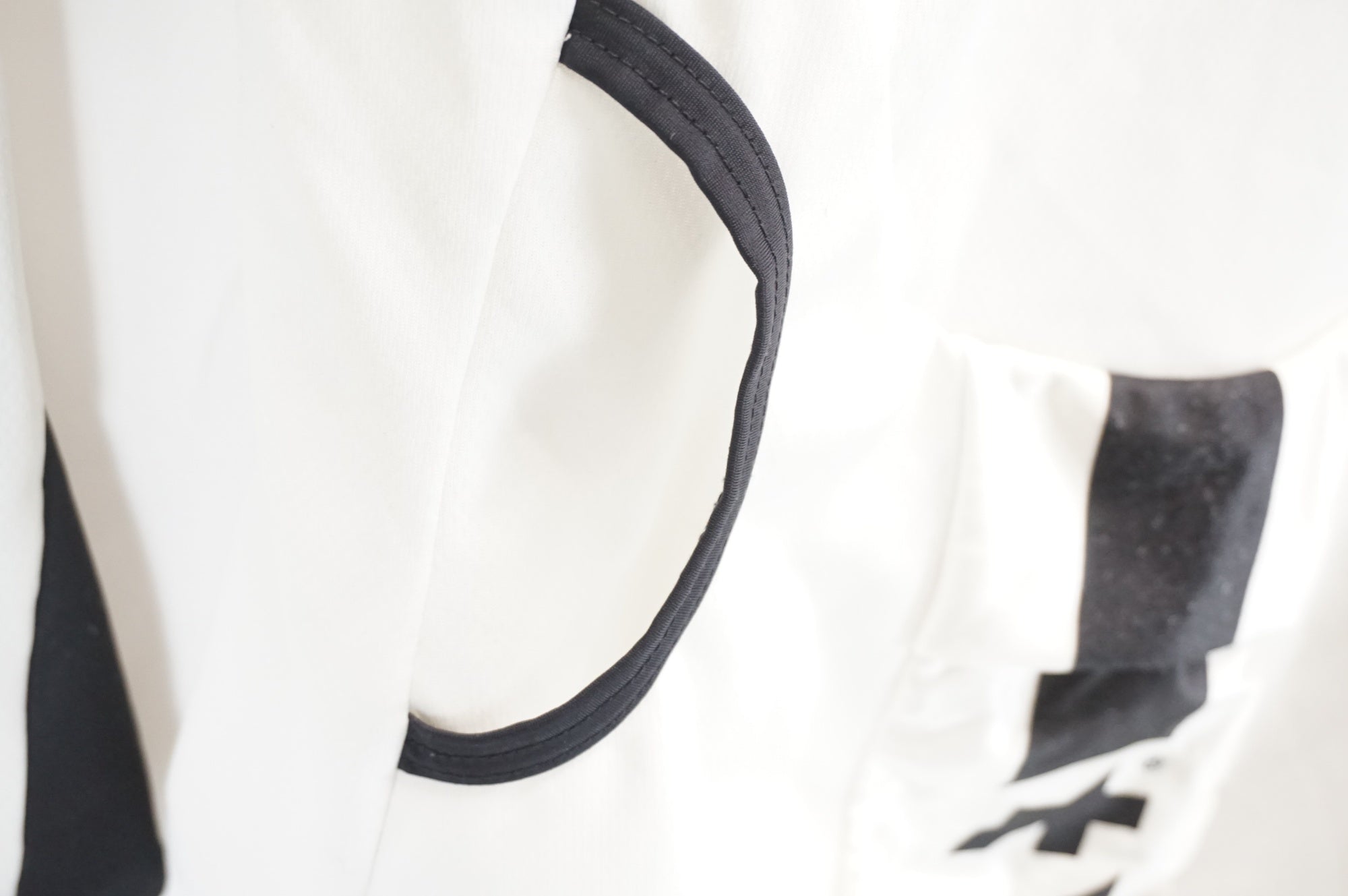 ASSOS 「アソス」 INTERMEDIATE EVO Mサイズ 長袖ジャージ / 宇都宮店