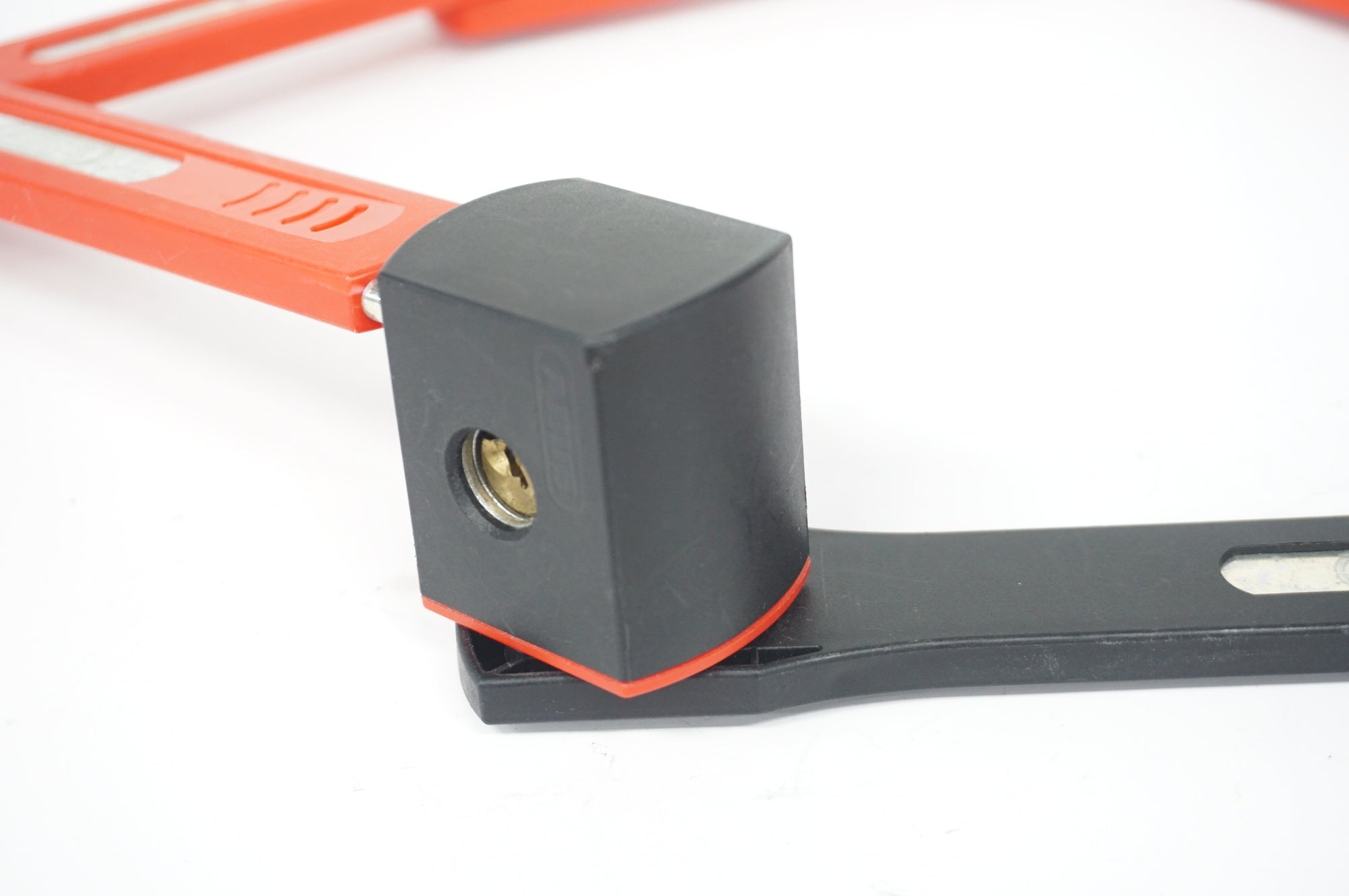 ABUS 「アバス」 UGRIP BORDO 5700 ブレードロック / 阪急塚口店