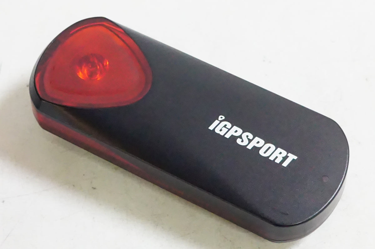 IGPSPORT 「アイジーピースポーツ」 SRTL SR30 リアライト / 熊谷本店