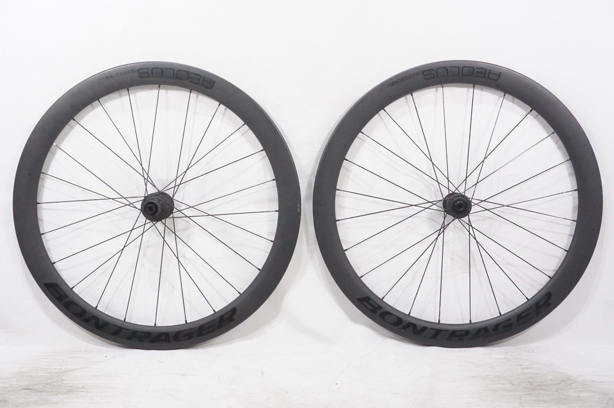 BONTRAGER 「ボントレガー」 AEOLUS ELITE 50 DISC シマノ11速 ホイールセット / AKIBA店