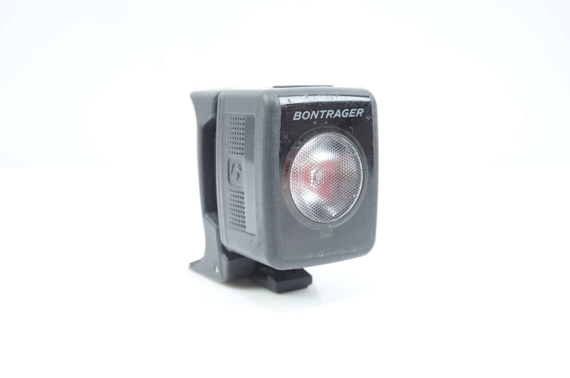 ボントレガー Flare RT リアライト Bontrager Flare RT Rear Bike Light - Trek Bikes (JP)