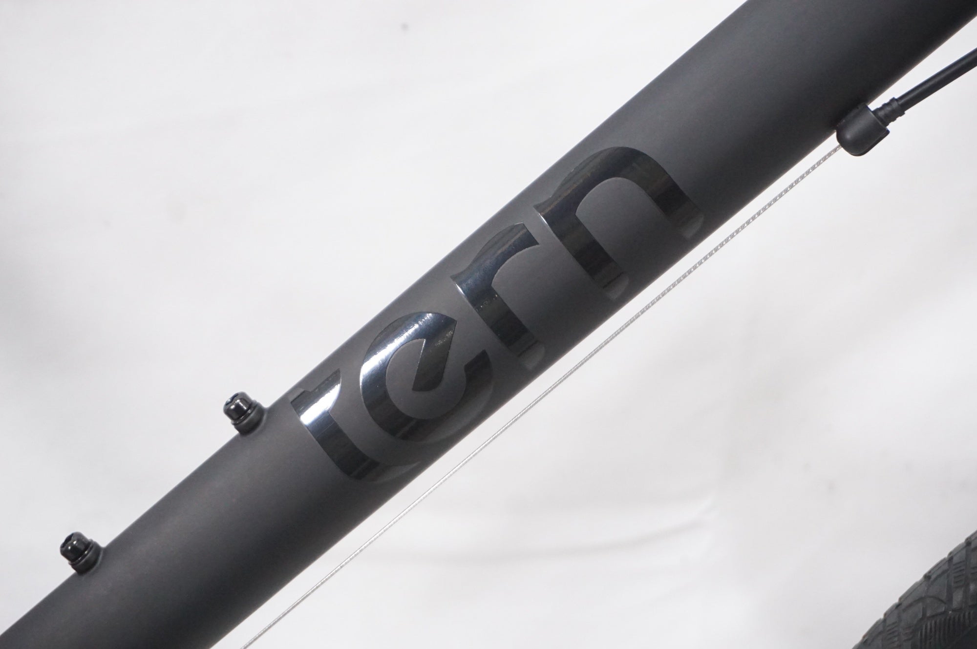 TERN 「ターン」 CREST 2020年モデル 20インチ ミニベロ / AKIBA店
