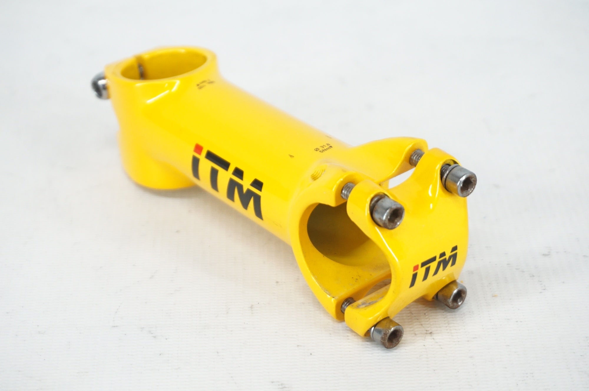 ITM 「アイティーエム」 ALCOR 80 YELLOW Φ31.8 100mm ステム / 阪急塚口店