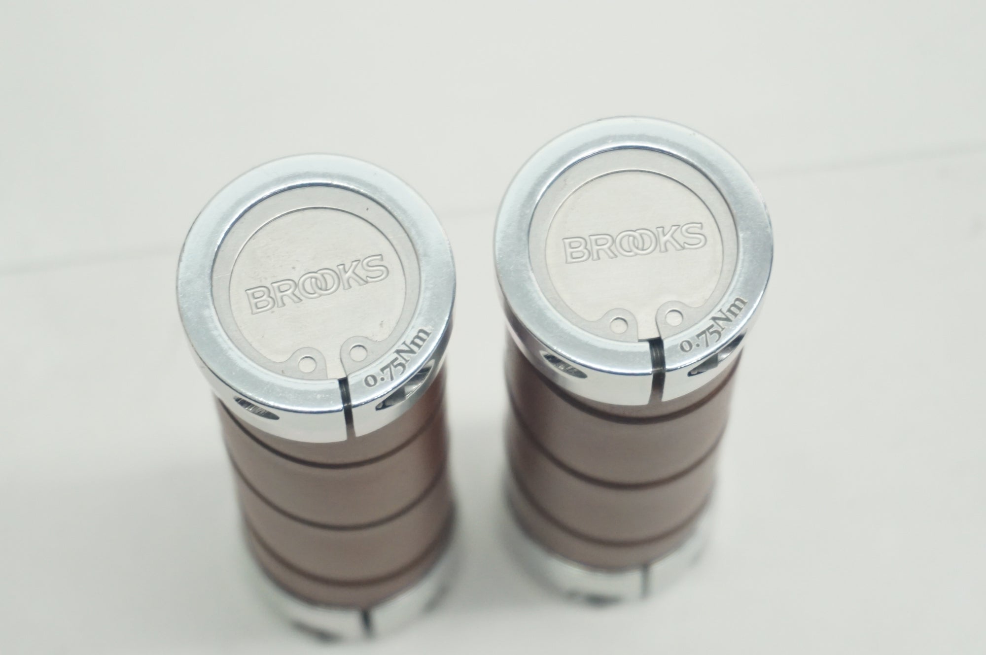 BROOKS 「ブルックス」 SLENDER LEATHER GRIPS グリップ / 福岡店
