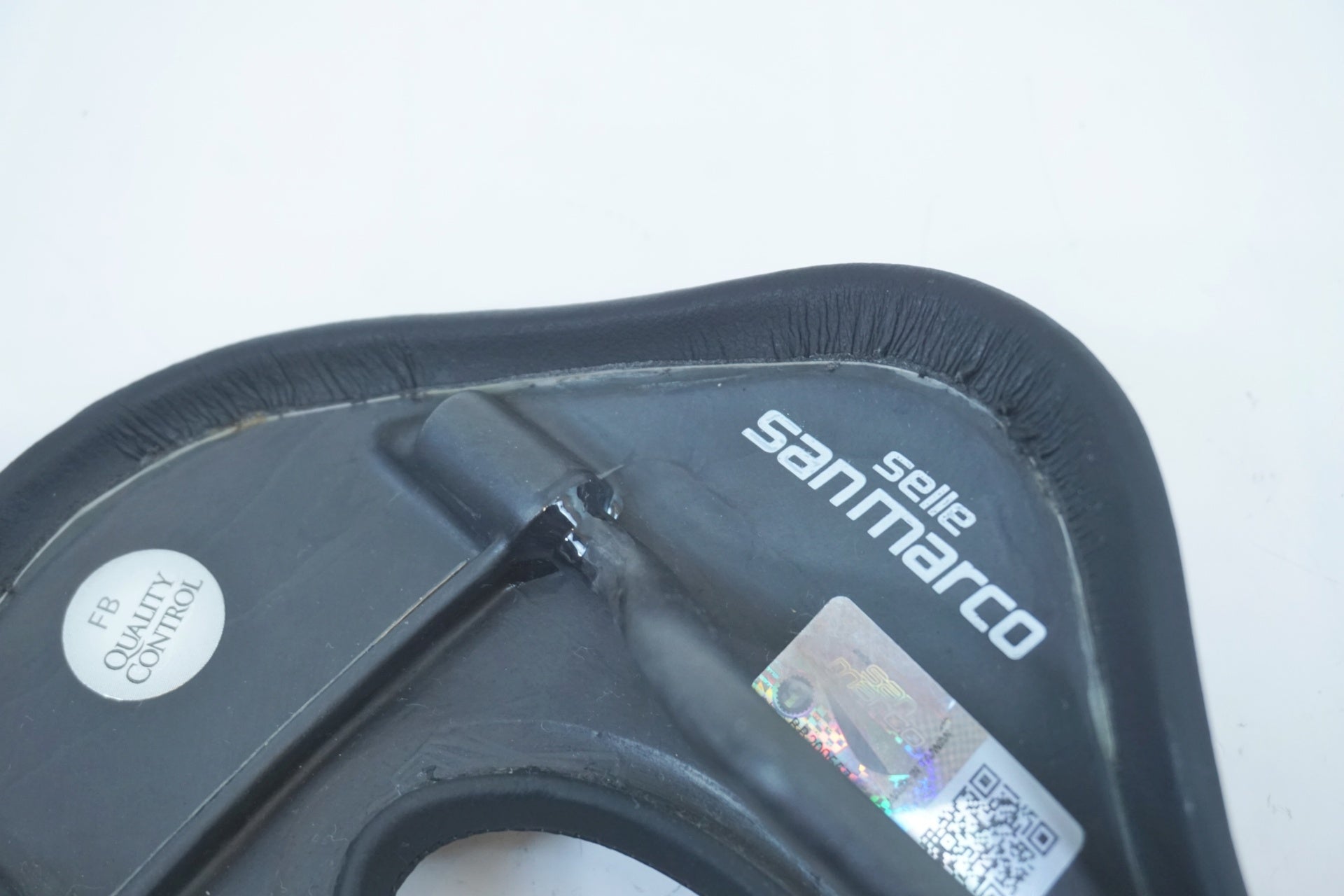 SELLE SANMARCO 「セラサンマルコ」 SHORT FIT SUPERLEGGERA サドル / 有明ガーデン店