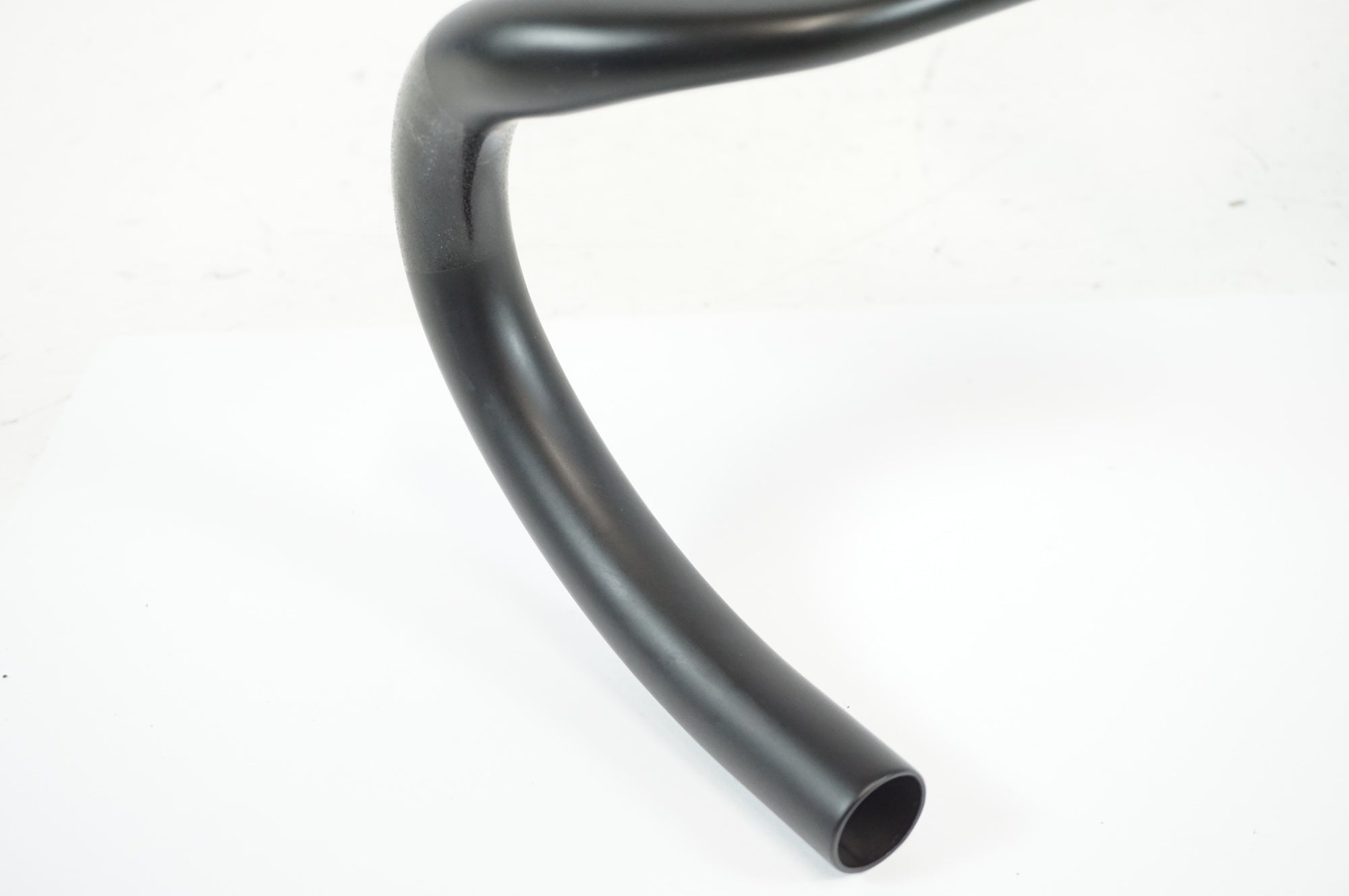 ブランド不明 90mm 410mm カーボンエアロハンドルバー / 宇都宮店