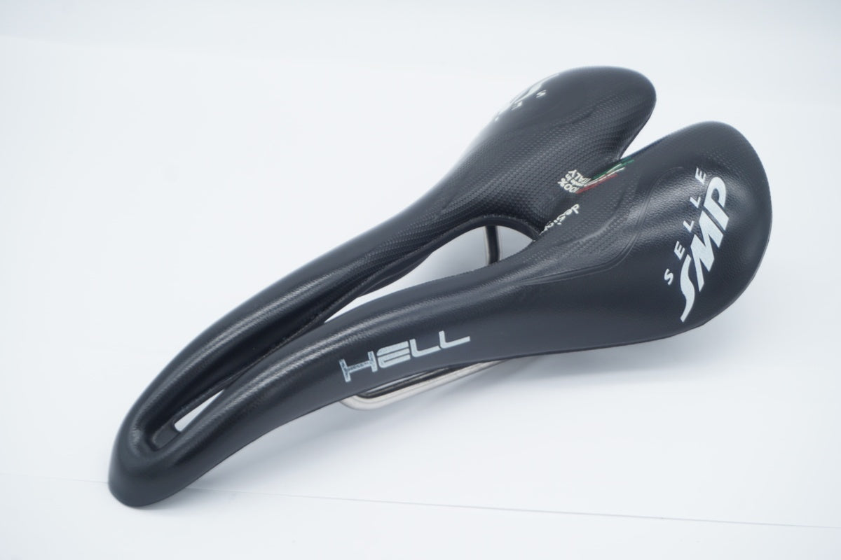 SELLE SMP 「セラエスエムピー」 HELL サドル/ 滋賀大津店