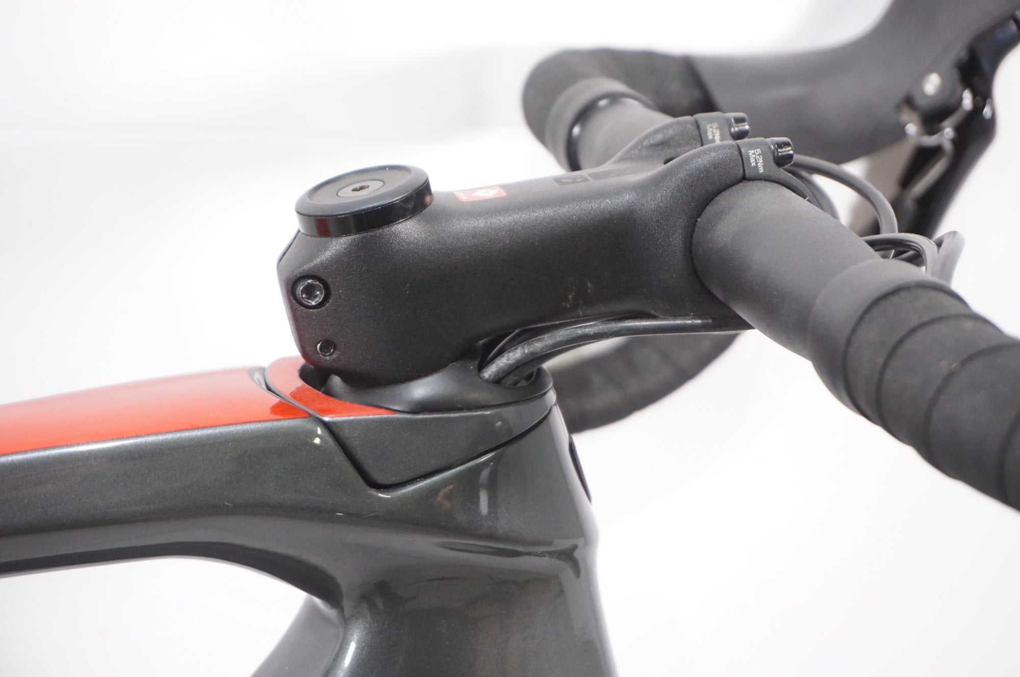 TREK 「トレック」 EMONDA SL5 2023年モデル ロードバイク / AKIBA店