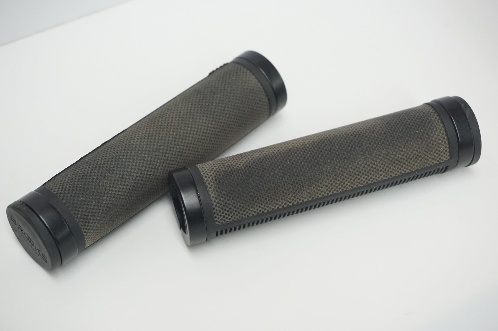 BROOKS 「ブルックス」 CAMBIUM RUBBER GRIP グリップ / 福岡店