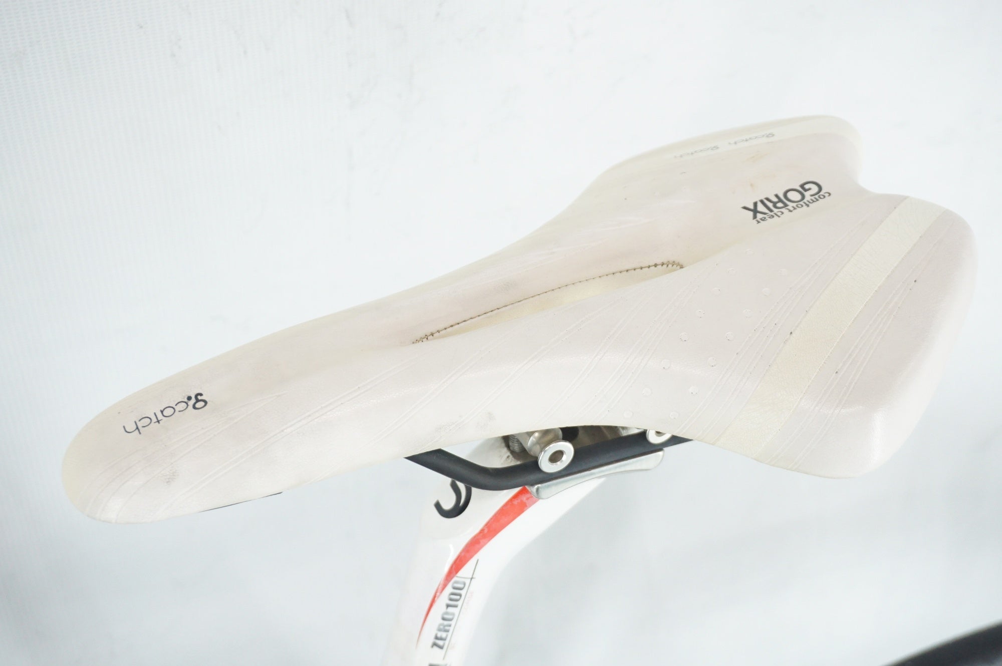 GIOS 「ジオス」 LEGGERO 2014年モデル ロードバイク / 阪急塚口店