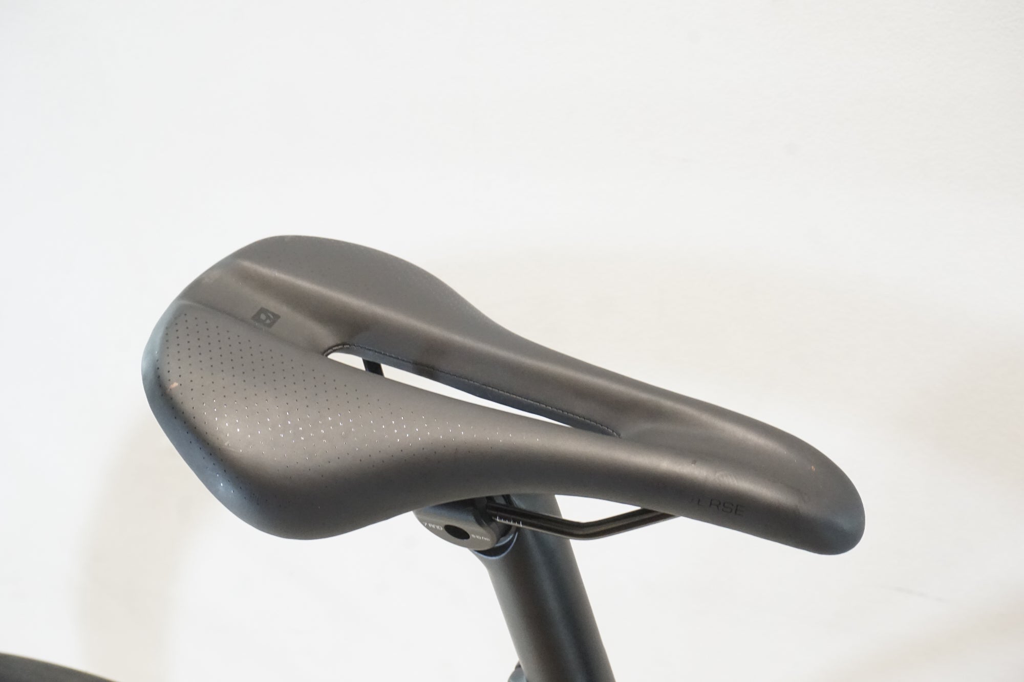 TREK 「トレック」 EMONDA SL5 DISC 2021年モデル ロードバイク / 横浜戸塚店