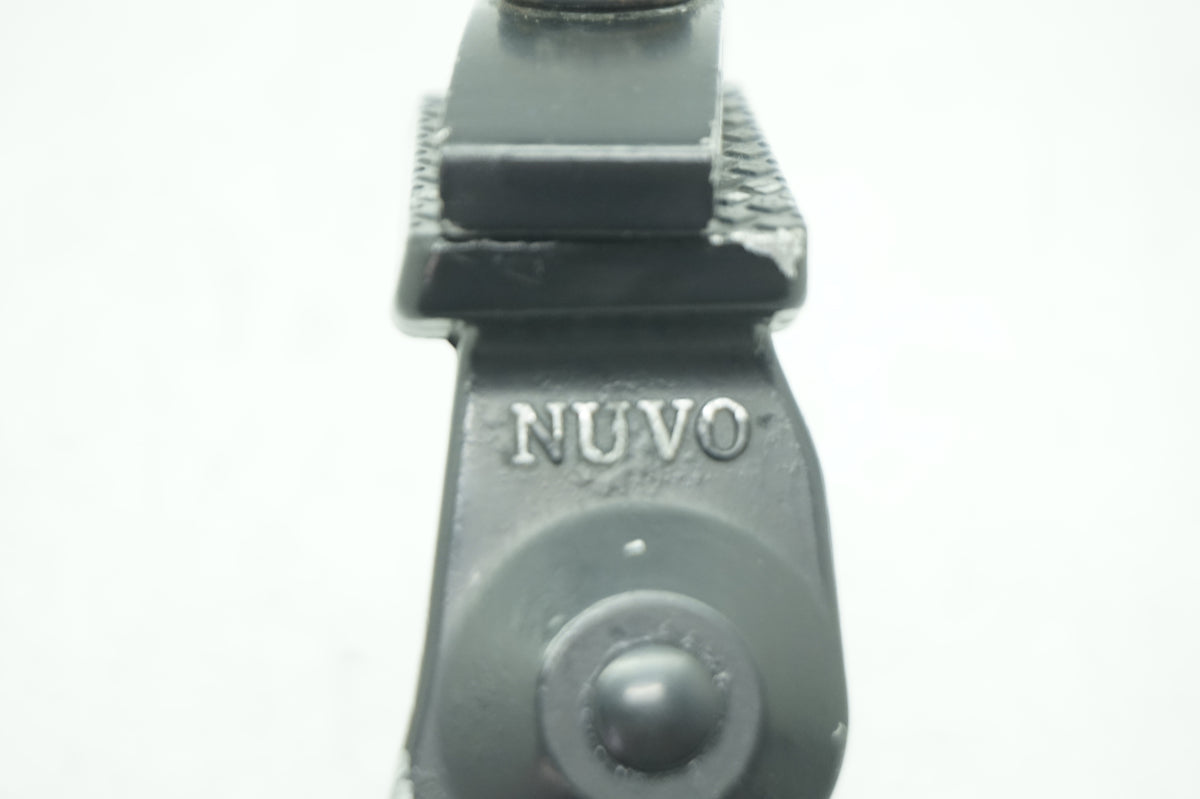 NUVO 「ヌーボ」 センタースタンド / 大阪門真店