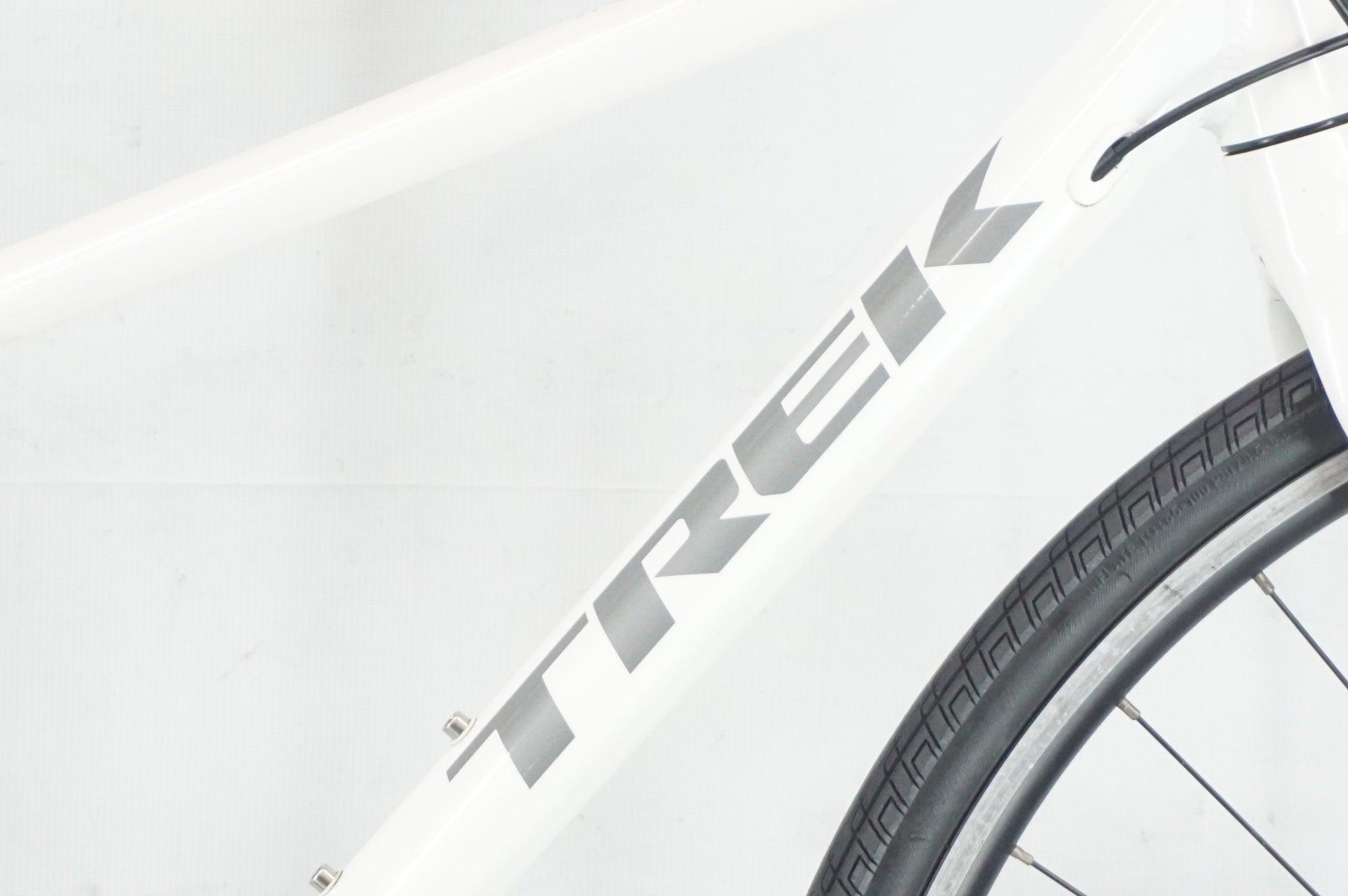 TREK 「トレック」 FX7.4 2016年モデル クロスバイク / 阪急塚口店