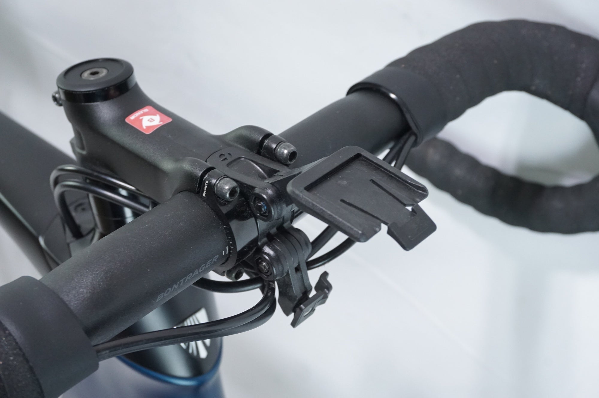 TREK 「トレック」 DOMANE SL6 DISC 2022年モデル ロードバイク / 中目黒店