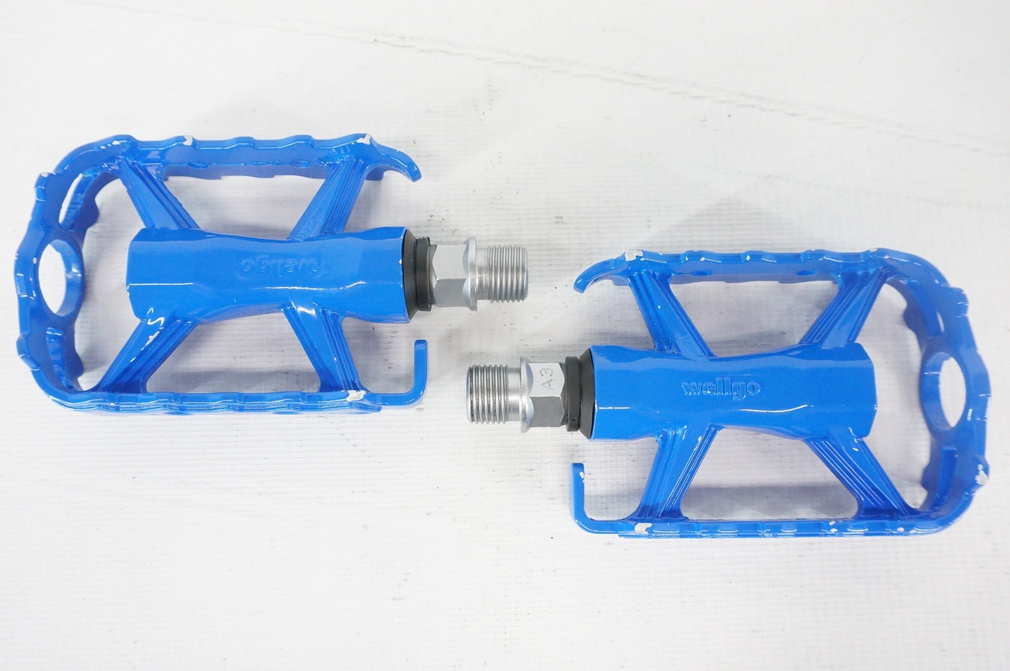 WELLGO 「ウェルゴー」 M224 ペダル / 阪急塚口店