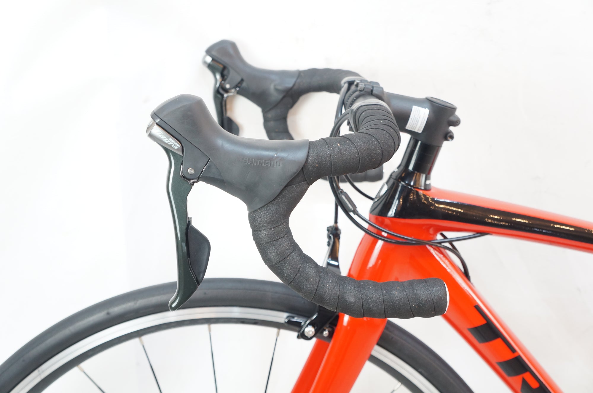 TREK 「トレック」 EMONDA ALR4 2019年モデル ロードバイク / バイチャリ浦和ベース