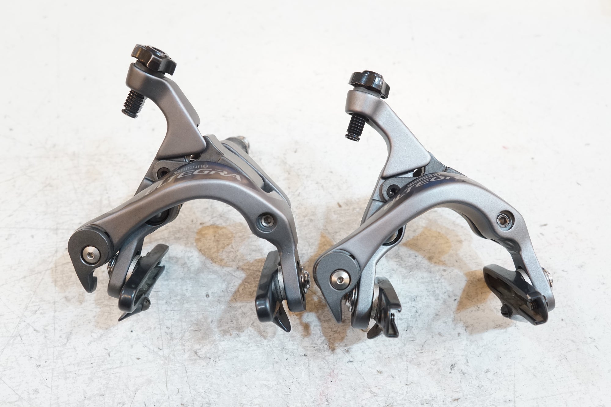 【美品】SHIMANO ULTEGRA BR6800 キャリパーブレーキ SHIMANO 「シマノ」 ULTEGRA BR-6800 キャリパーブレーキ / バイチャリ