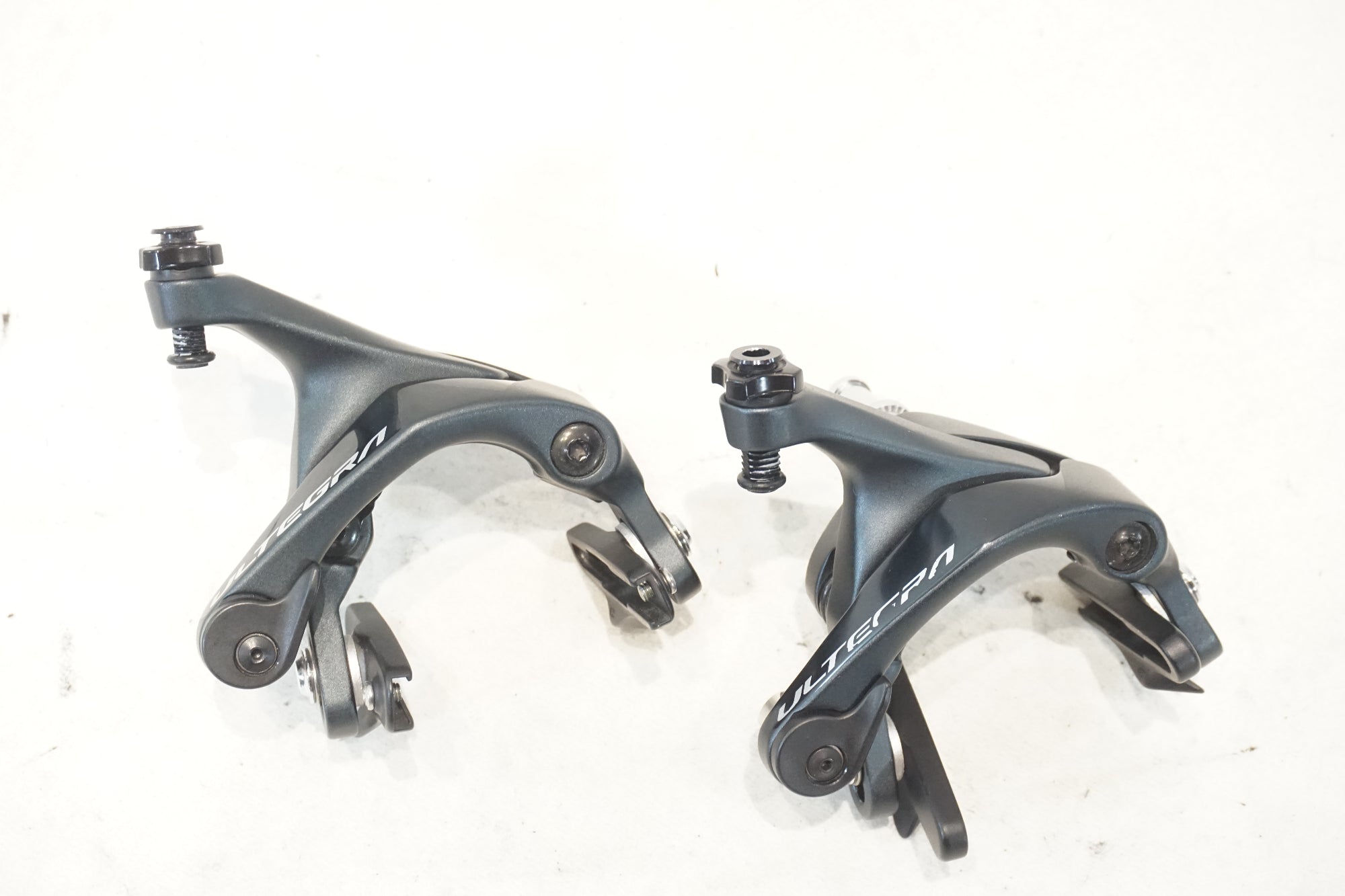 BR R8000 ULTEGRA キャリパーブレーキセット SHIMANO 「シマノ」 ULTEGRA BR-R8000 キャリパーブレーキセット