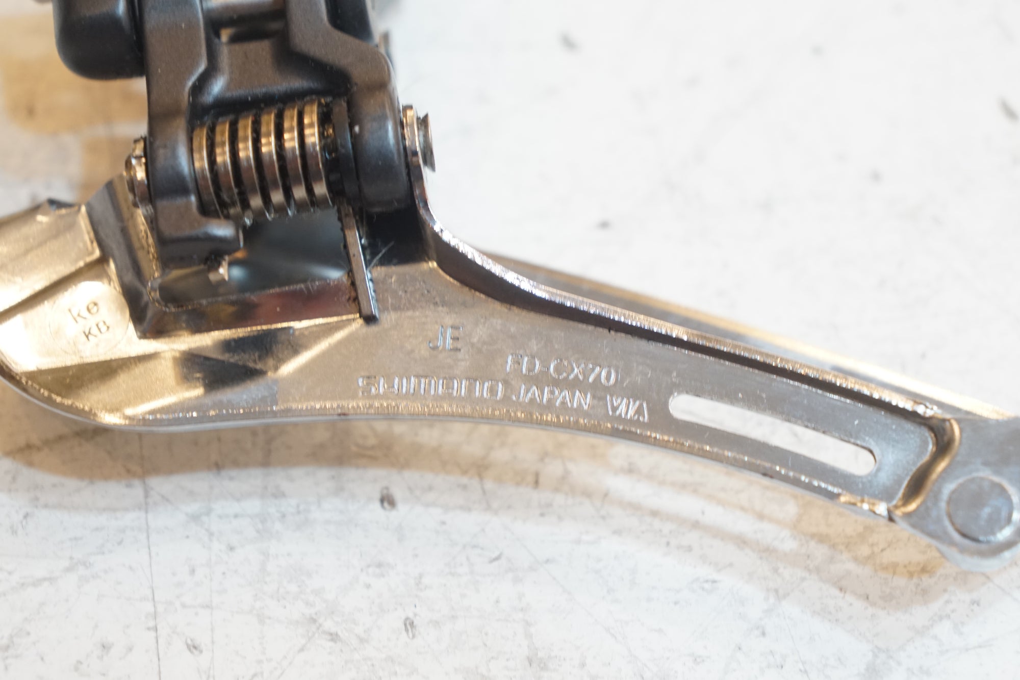 SHIMANO 「シマノ」 FD-CX70 フロントディレイラー / バイチャリ浦和ベース