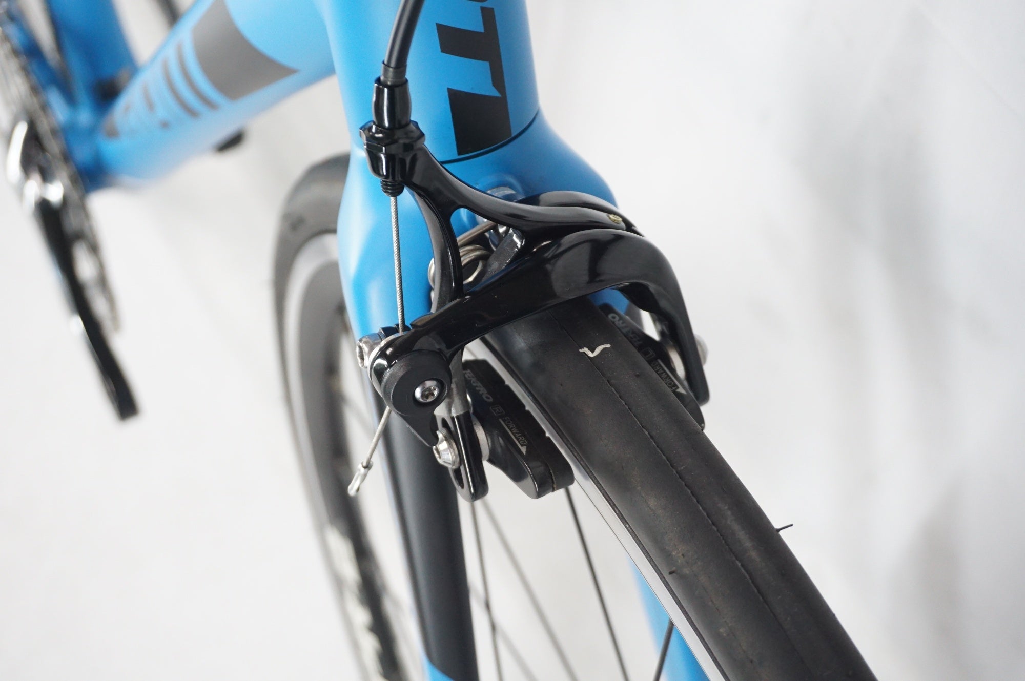 GIANT 「ジャイアント」 CONTEND SL1 2017年モデル ロードバイク / 阪急塚口店