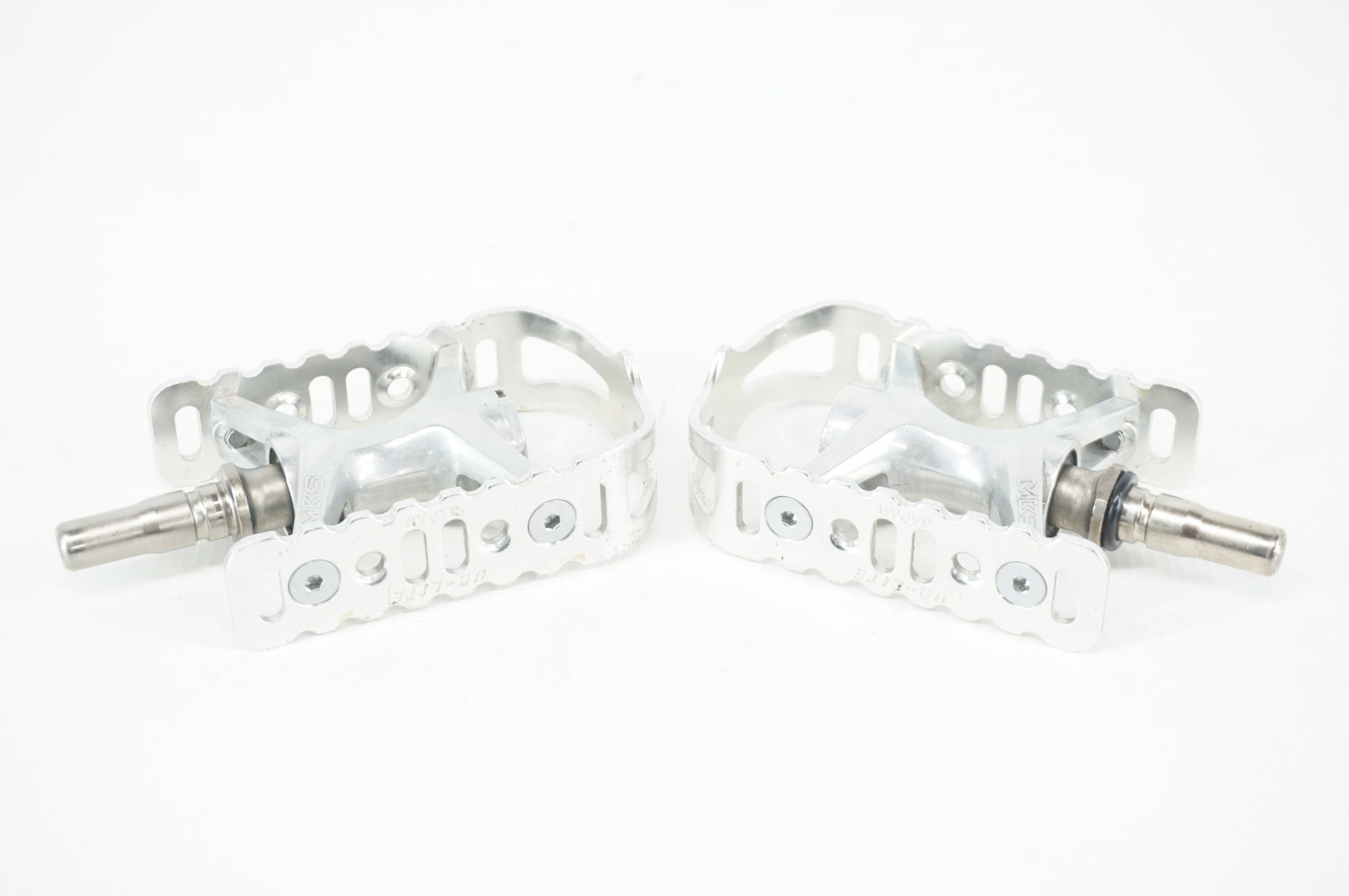 MKS 「ミカシマ」 UB-LITE EZY ペダル / 阪急塚口店