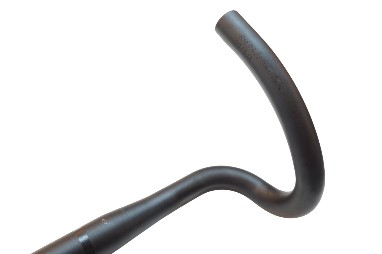 GIANT 「ジャイアント」 CONTACT SL φ31.8 400mm ハンドル / バイチャリ浦和ベース