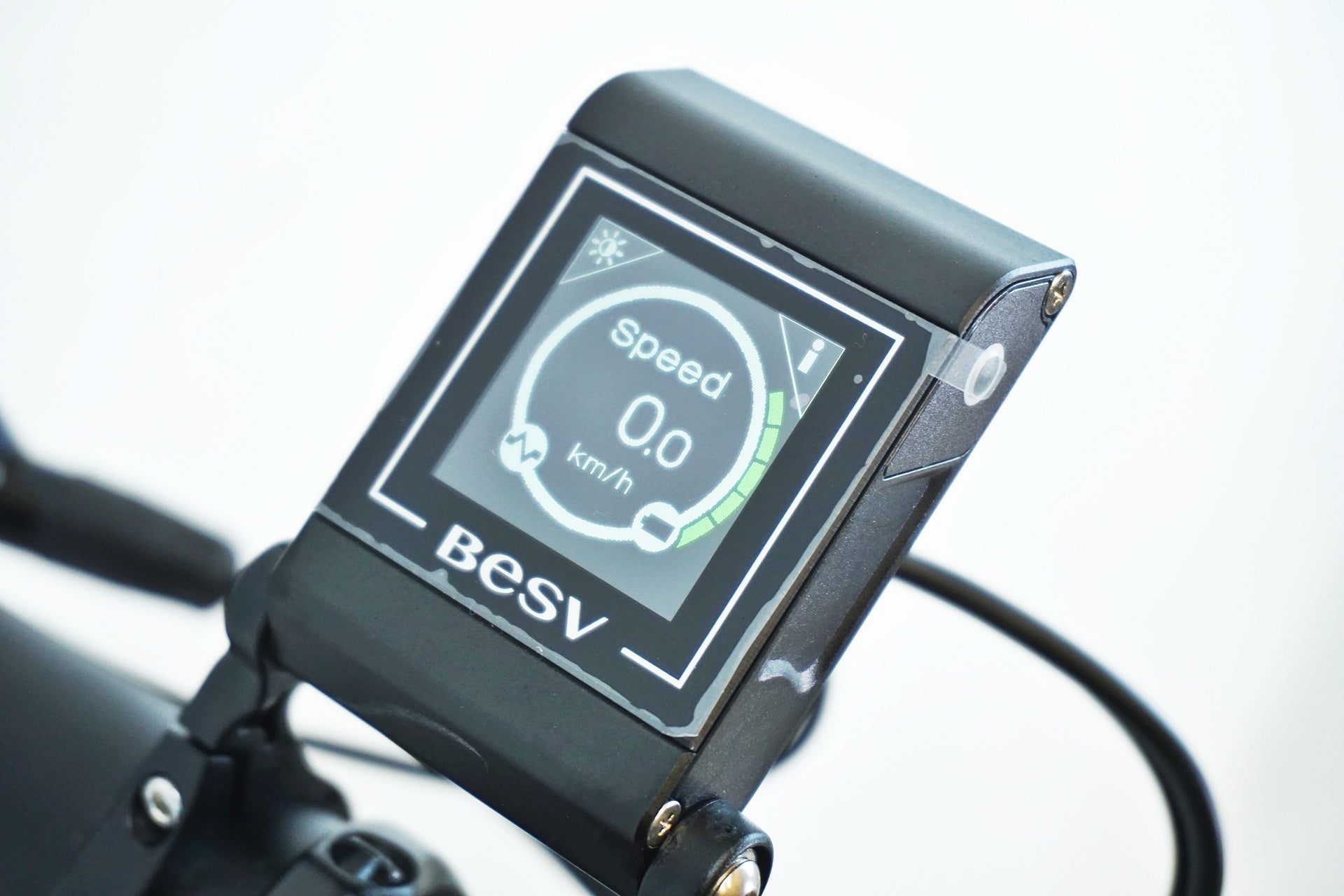 BESV 「ベスビー」 JF1 2022年モデル 電動アシスト自転車 / 有明ガーデン店