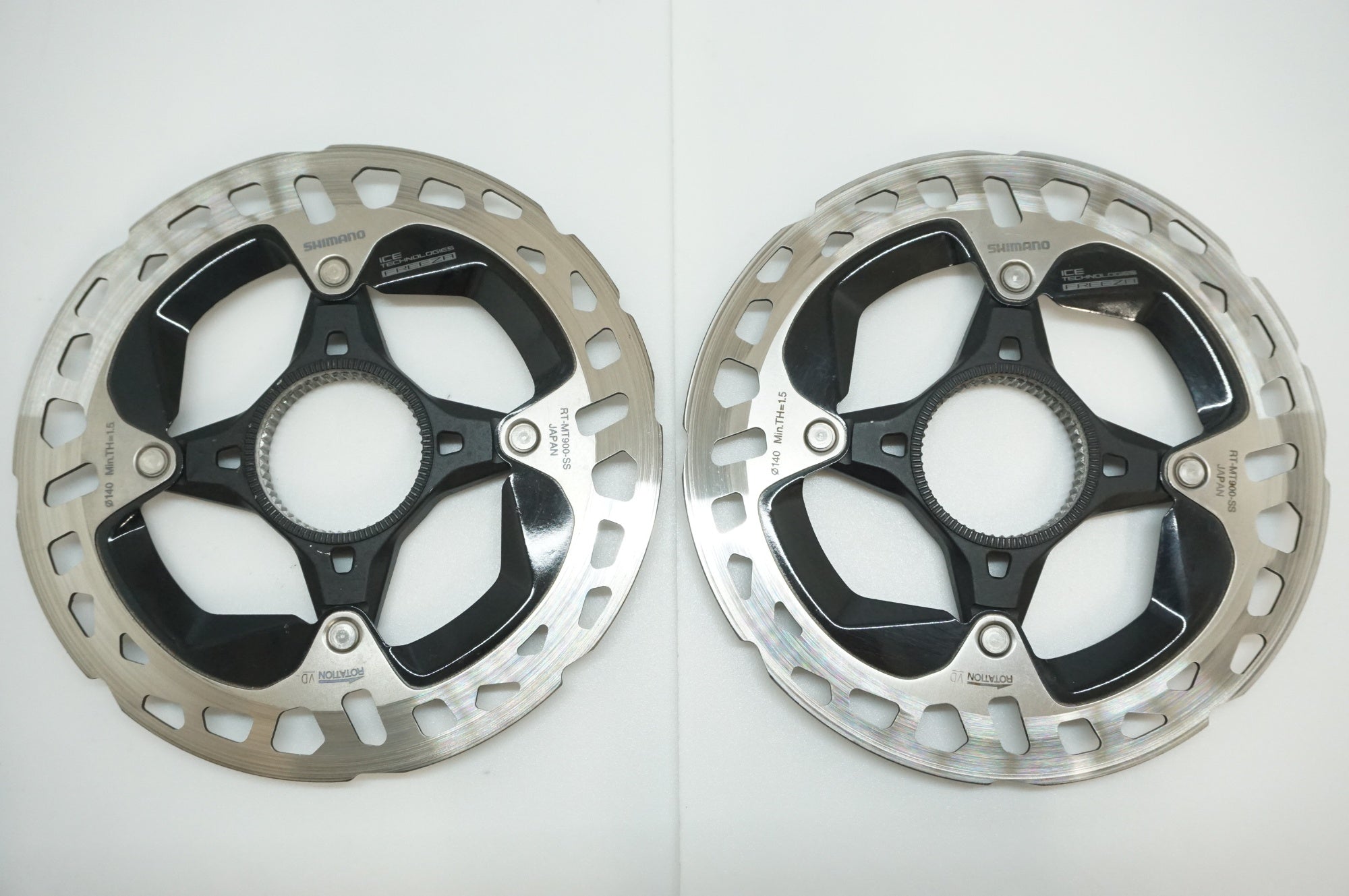 SHIMANO 「シマノ」 RT-MT900-SS ディスクローターセット / 福岡