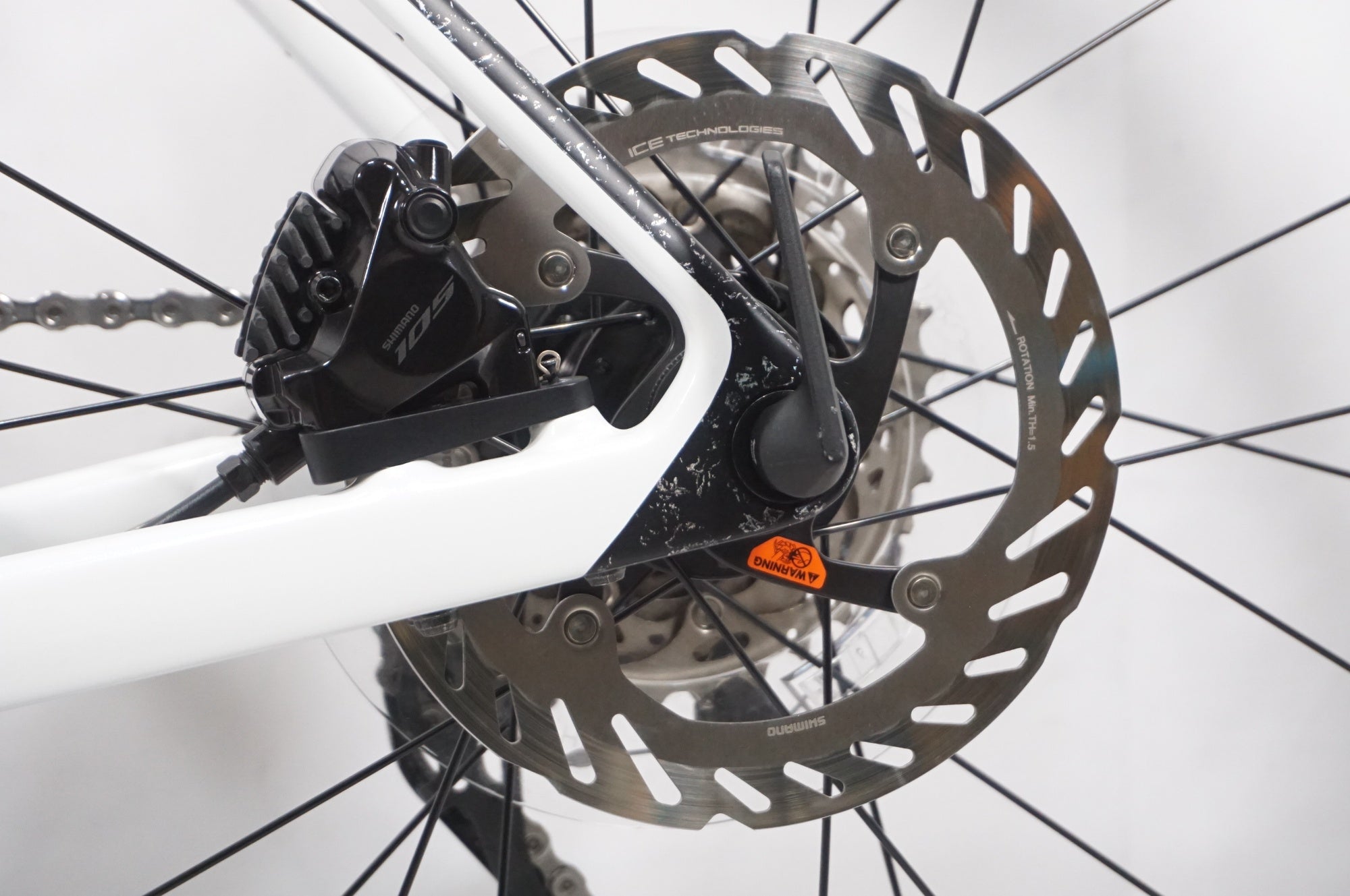 TREK 「トレック」 MADONE SL 5 (GEN 8) 2026年モデル ロードバイク / AKIBA店