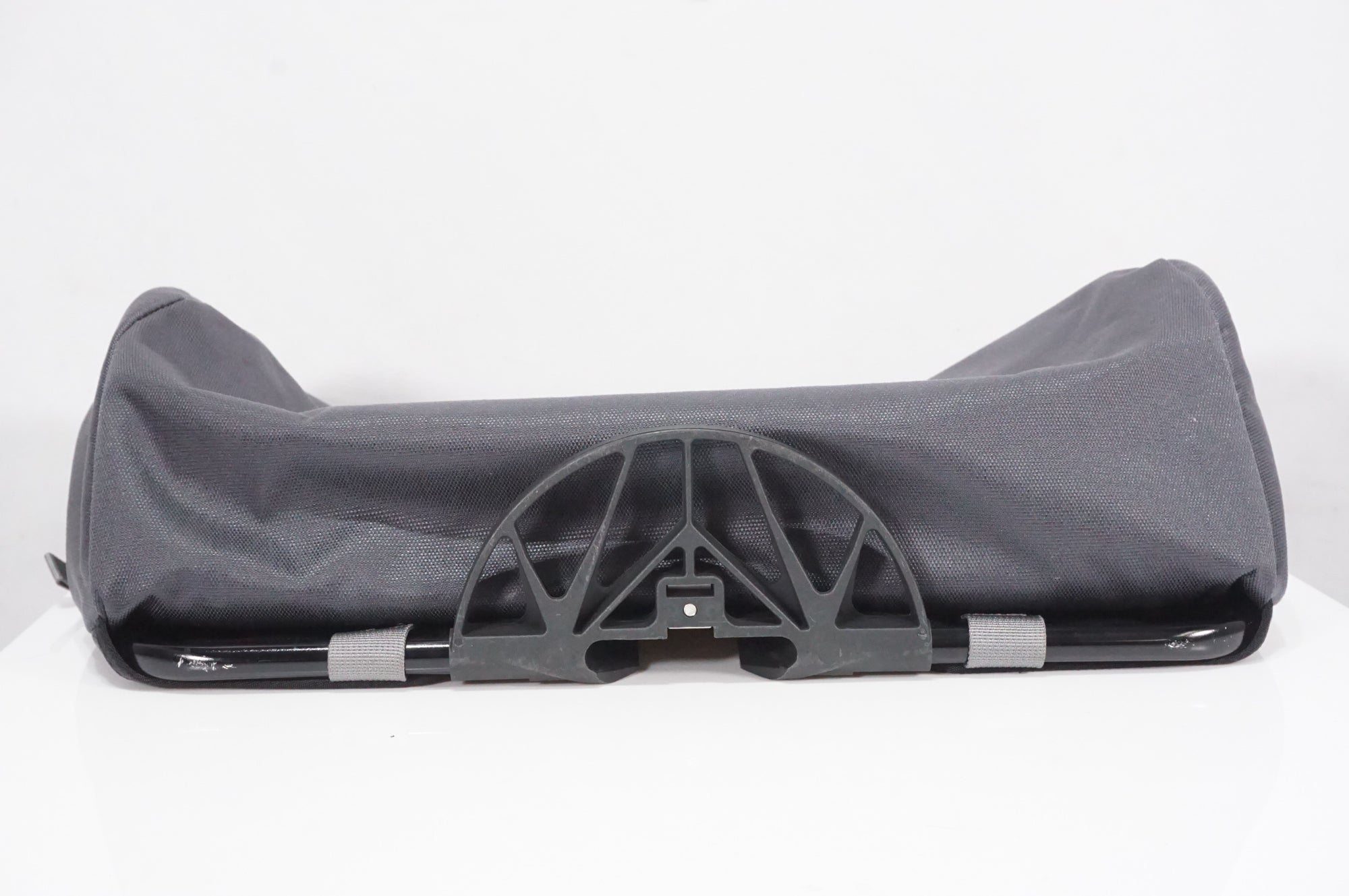 BROMPTON 「ブロンプトン」 BOROUGH BASKET BAG LARGE フロントバッグ / AKIBA店